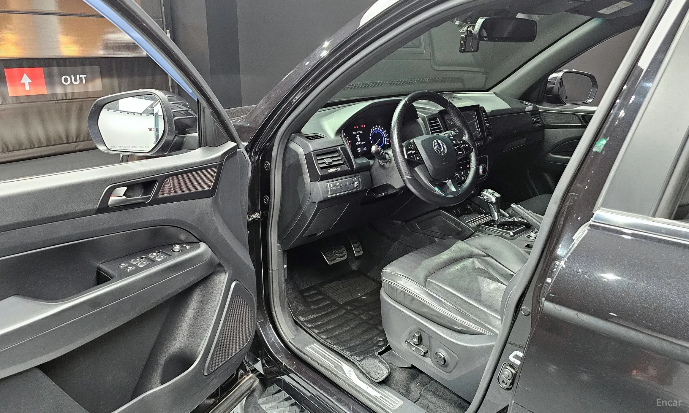 KG Mobility (SsangYong) Rexton Sports превью 11