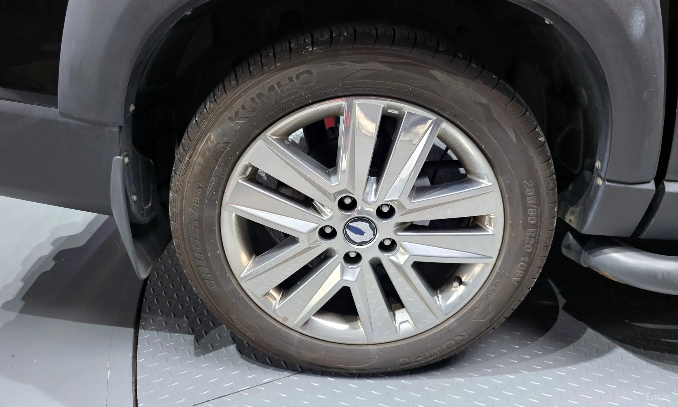KG Mobility (SsangYong) Rexton Sports превью 5