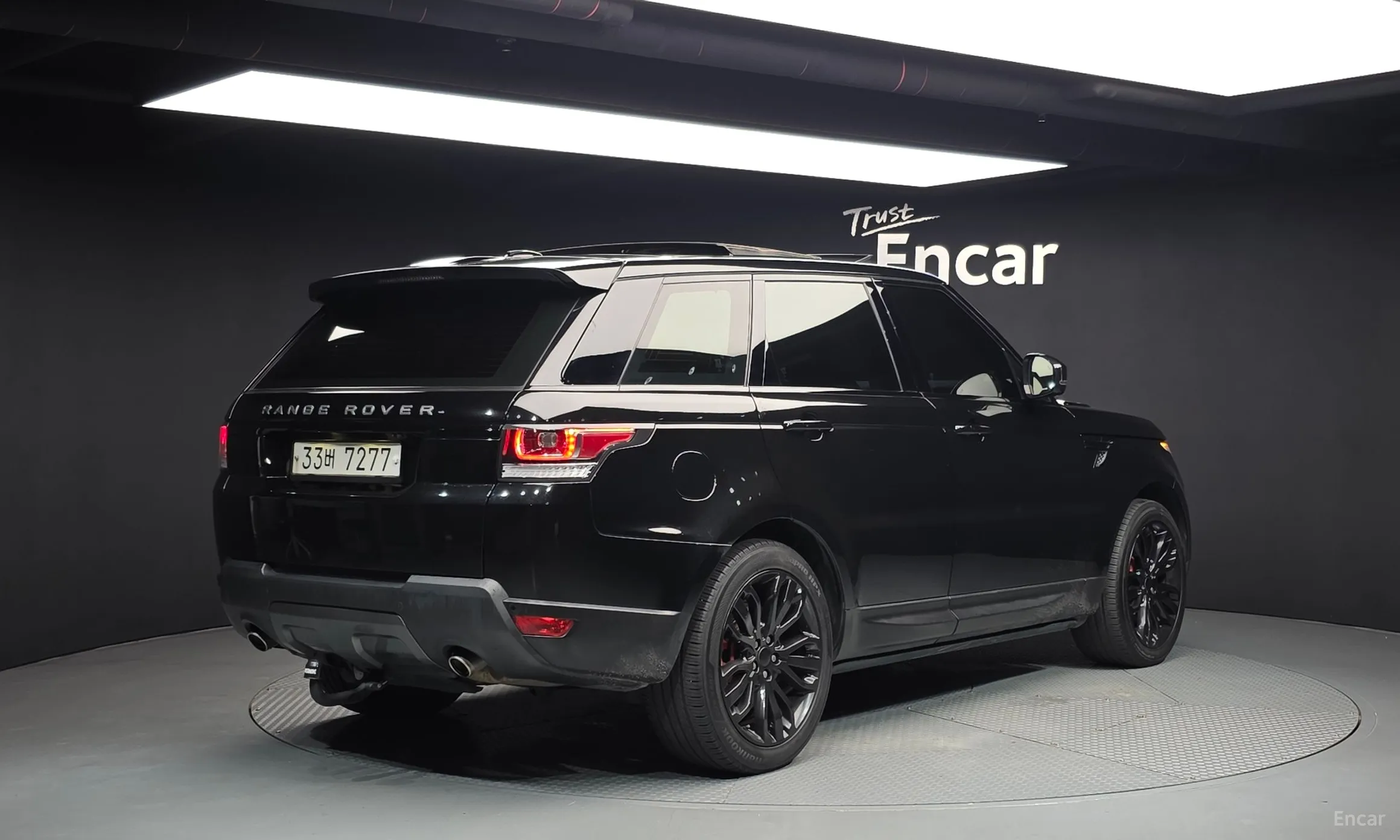 Land Rover Range Rover Sport 2nd Generation