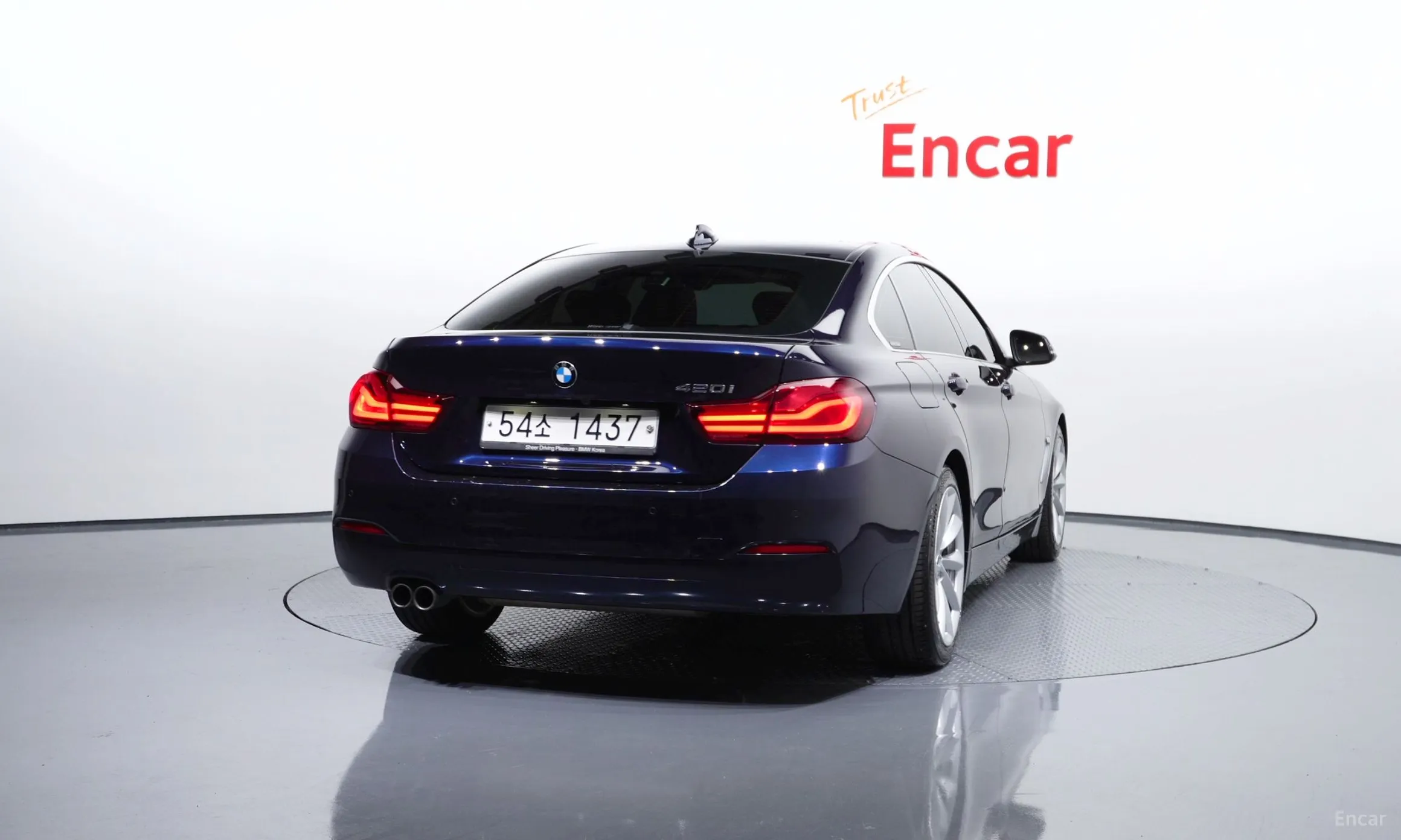 BMW Series 4 (F32) превью 4