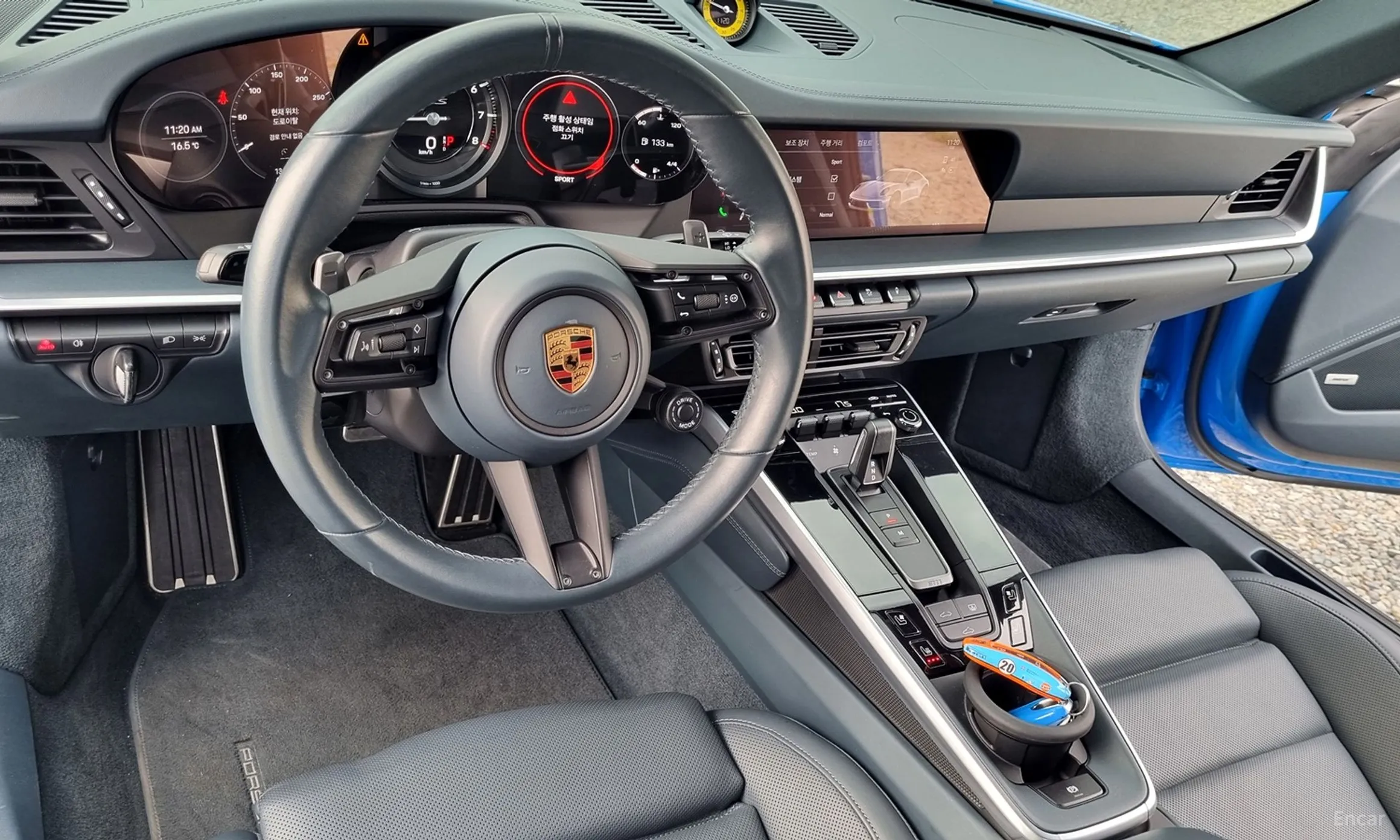 Porsche 911 (992) превью 10