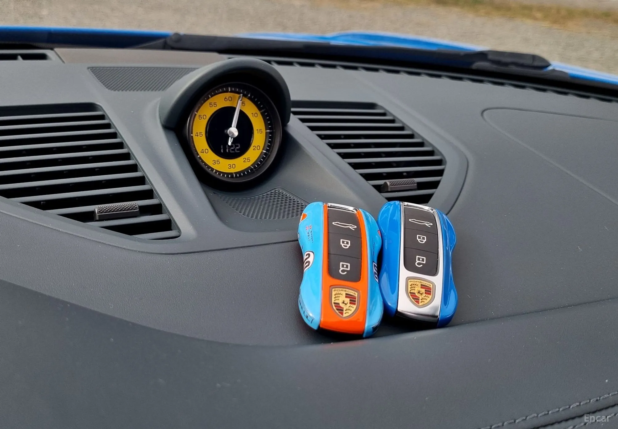 Porsche 911 (992) превью 14