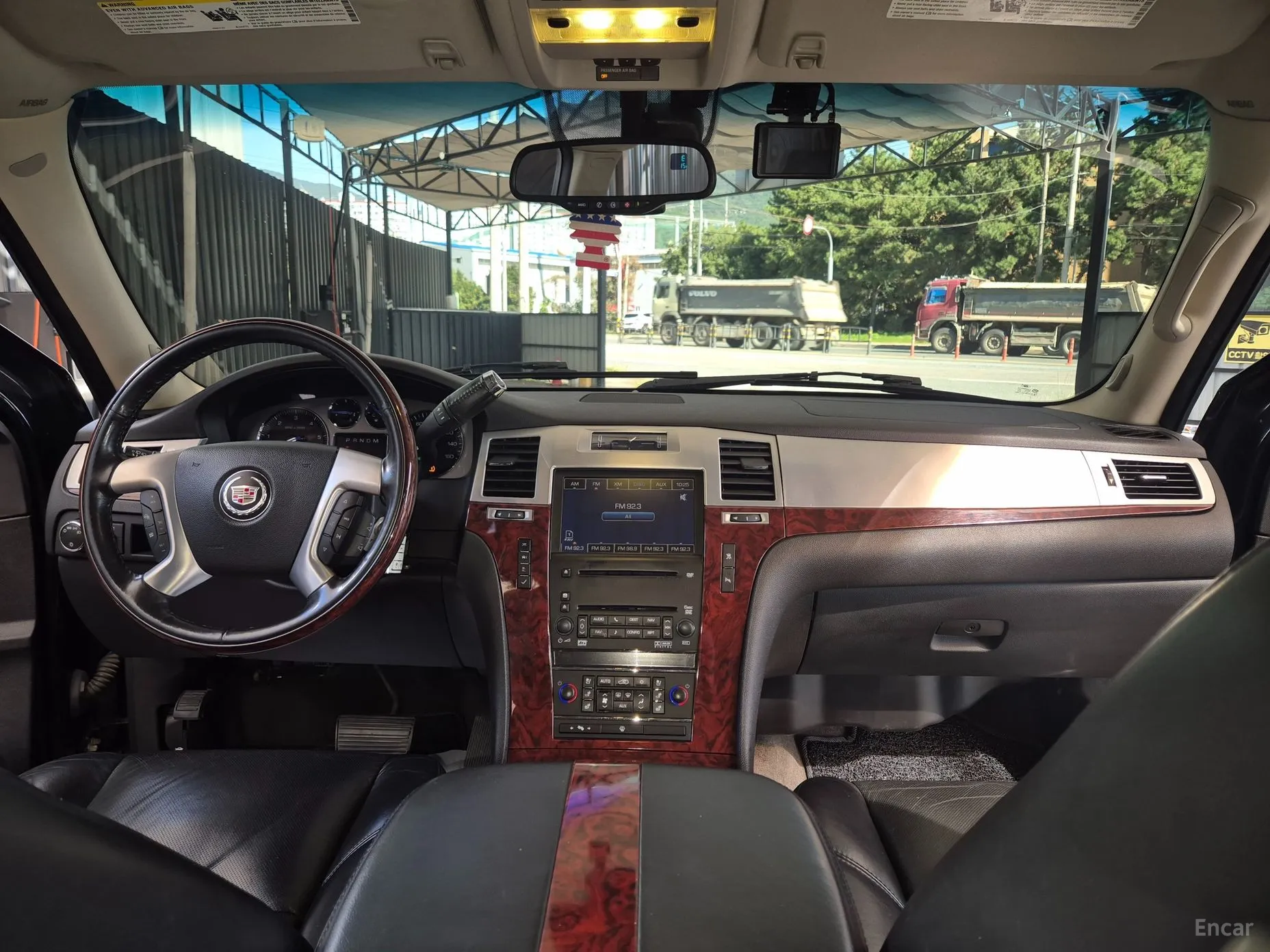 Cadillac Escalade превью 11