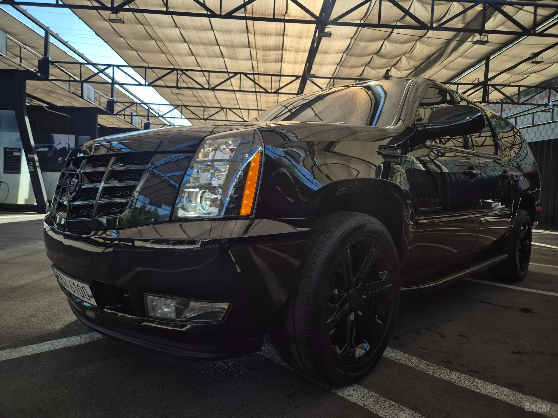 Cadillac Escalade превью 14