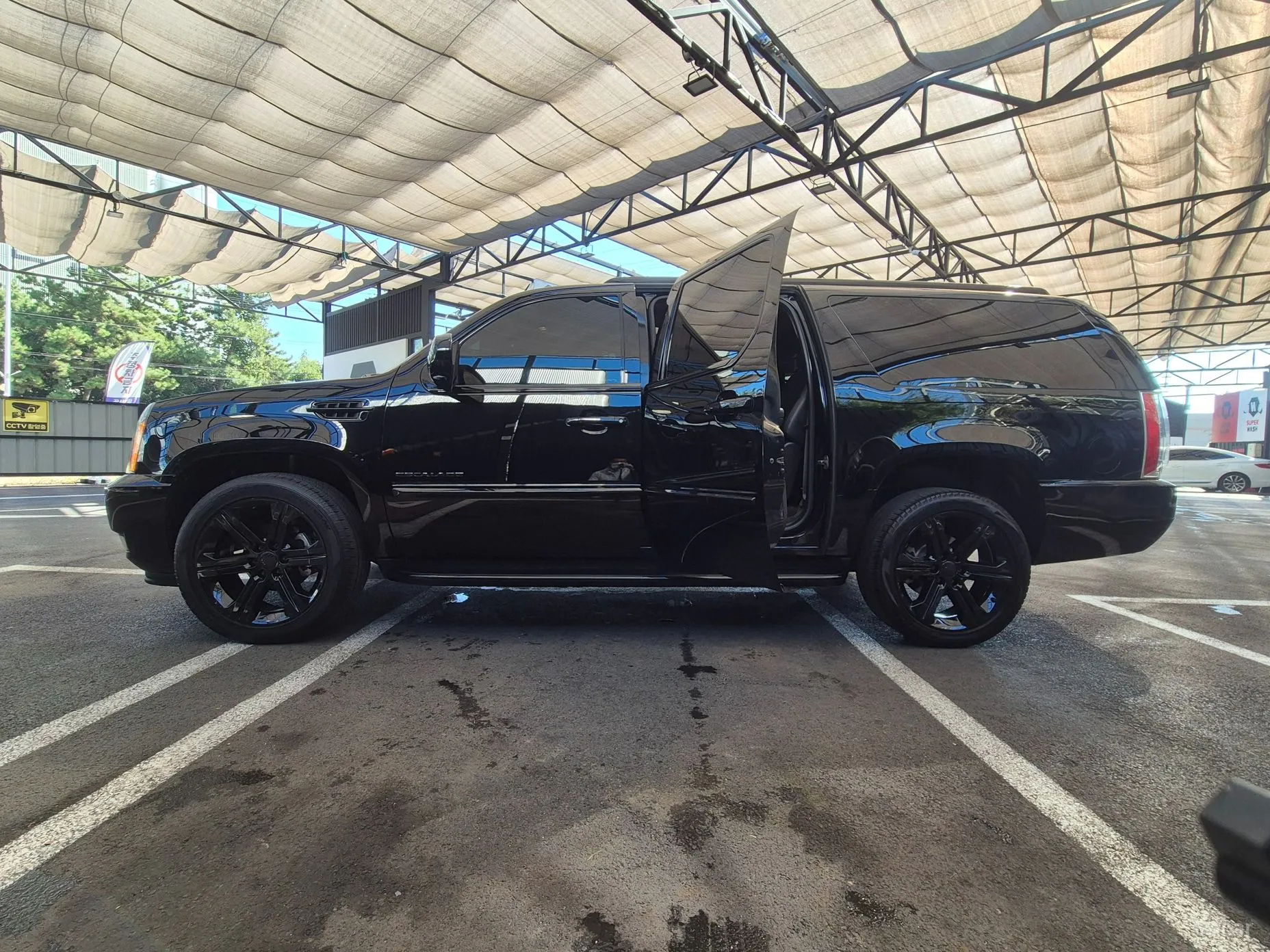 Cadillac Escalade превью 9