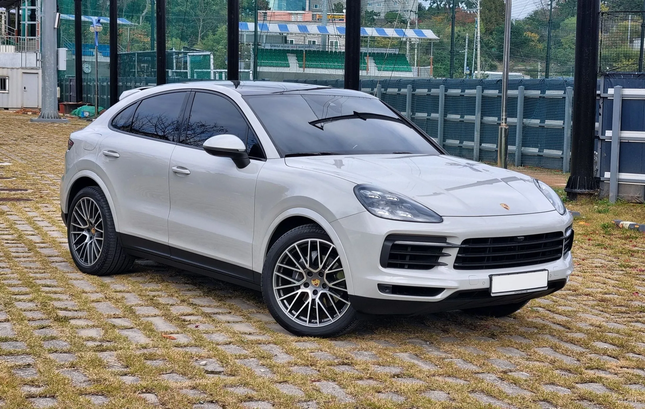 Porsche Cayenne (PO536) превью 5
