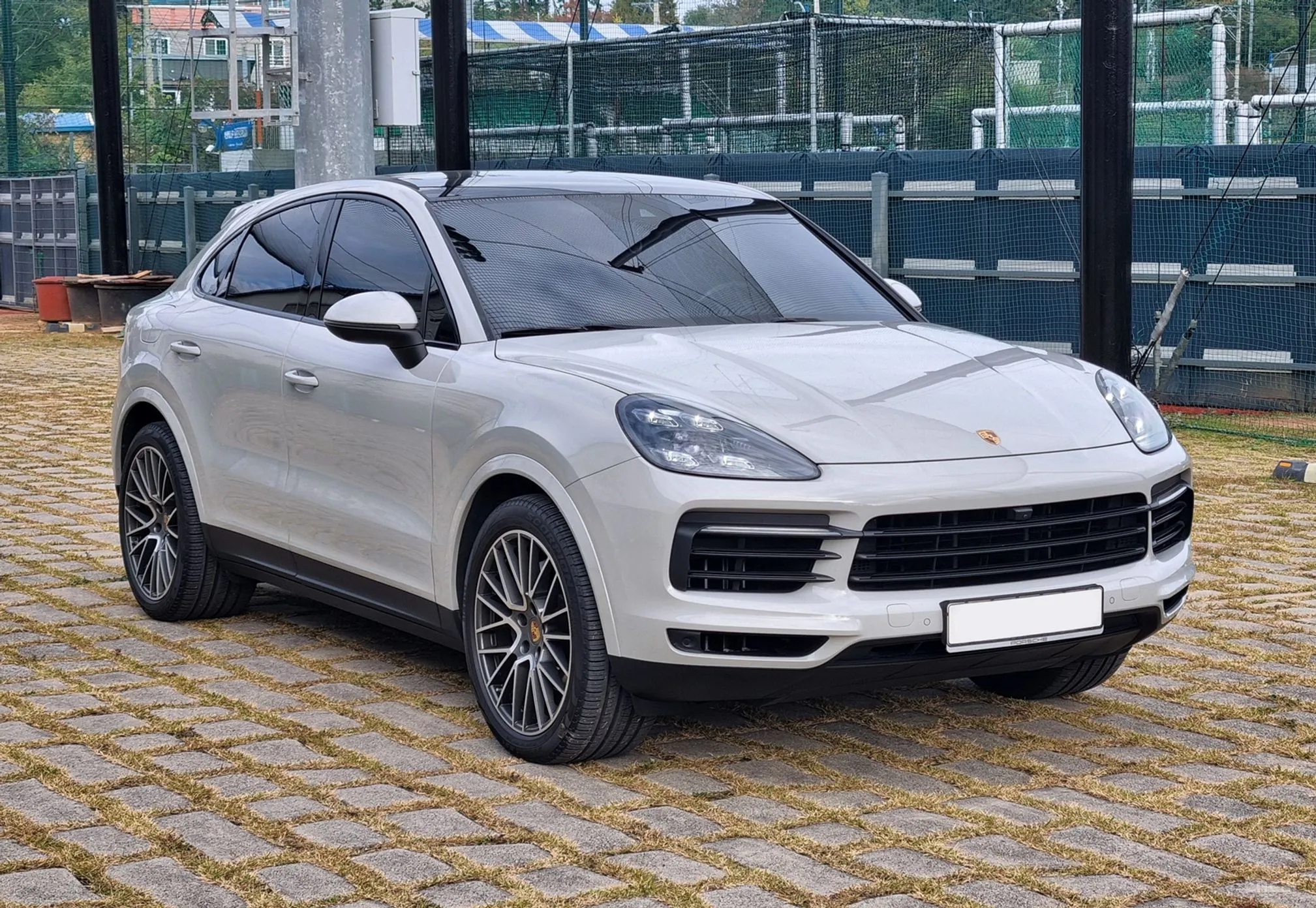 Porsche Cayenne (PO536) превью 6