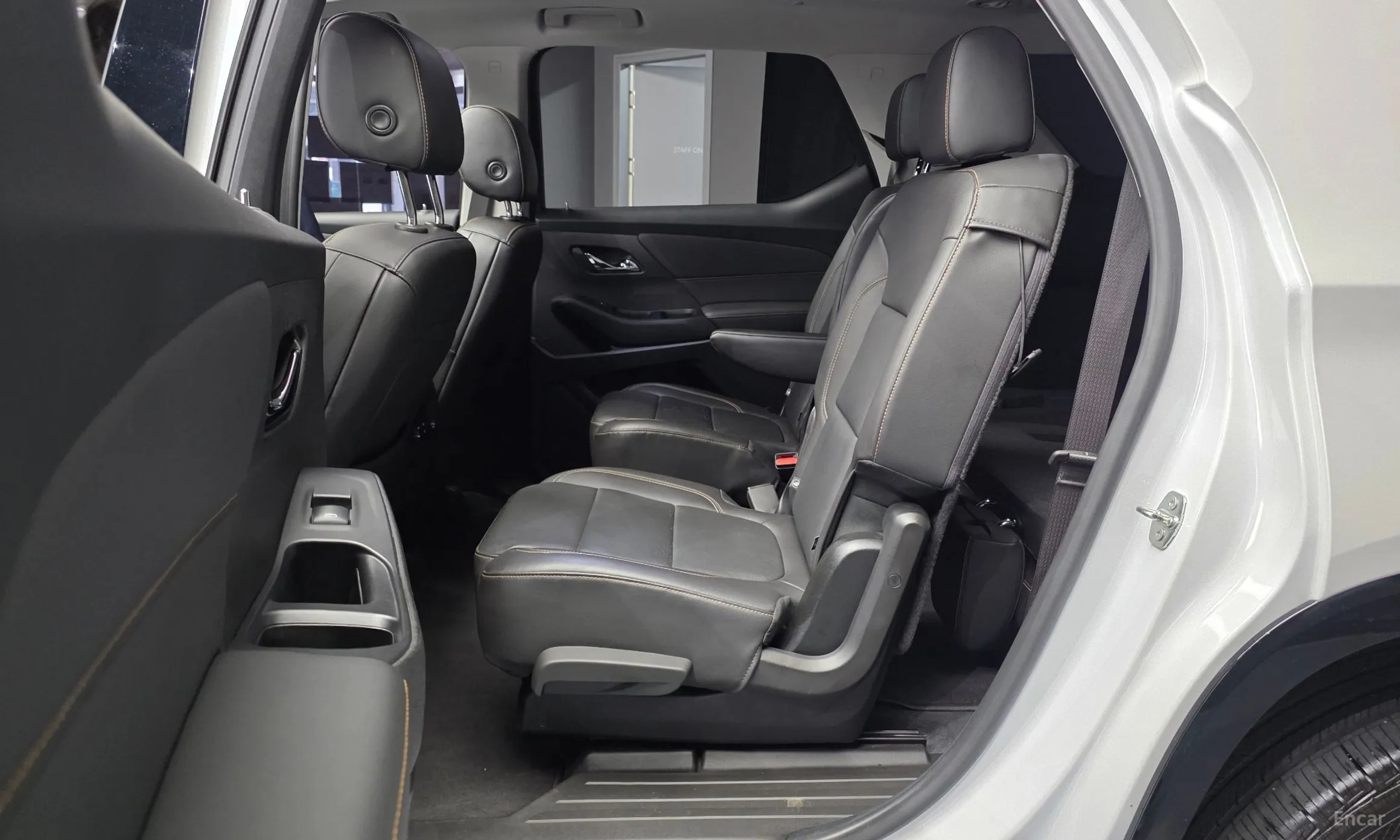 Chevrolet (GM Daewoo) Traverse превью 12