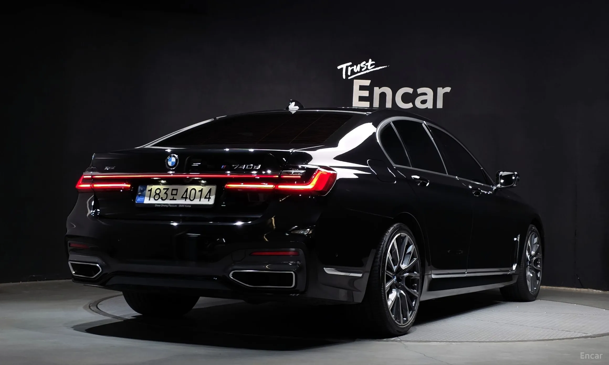 BMW 7 Series (G11)