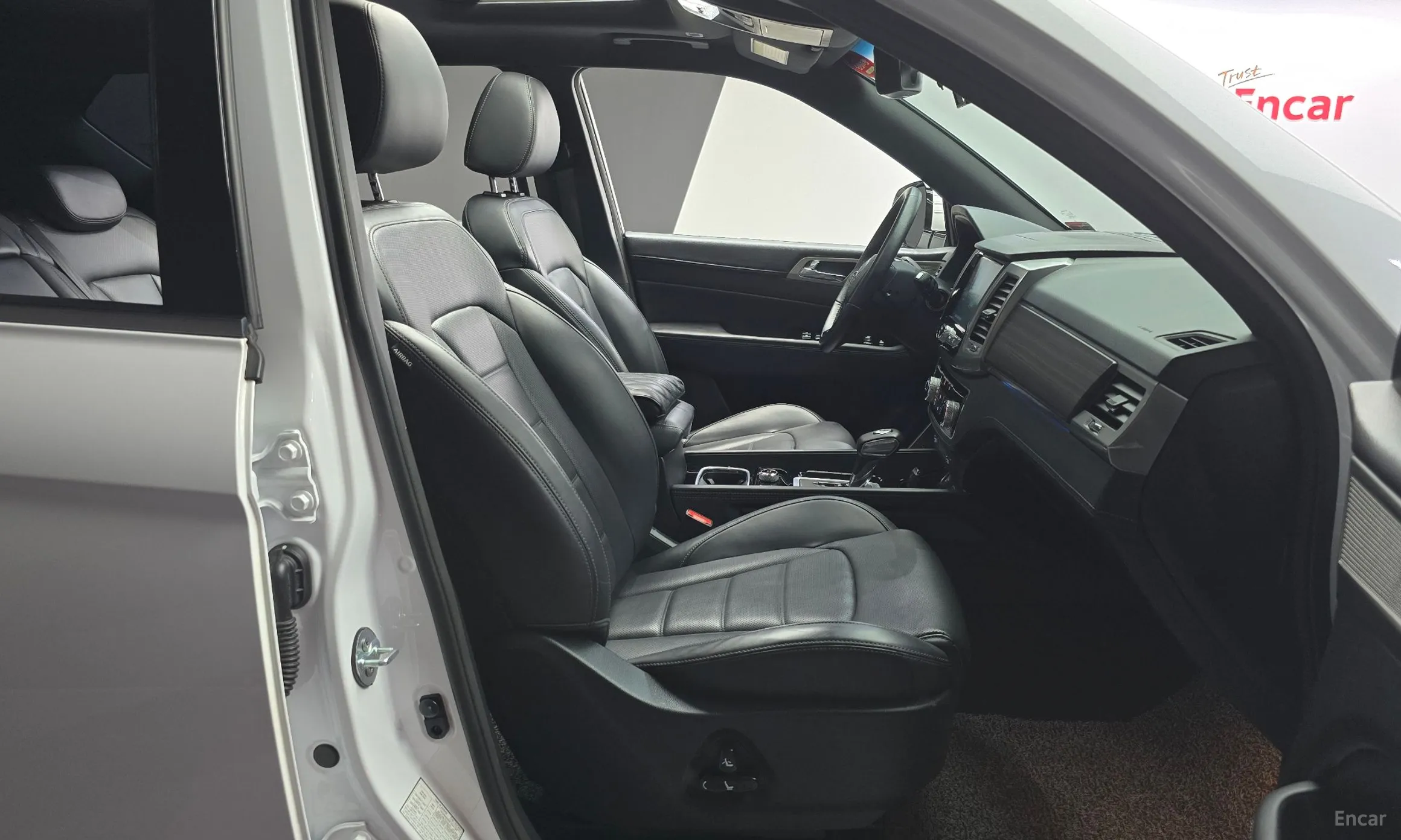 KG Mobility (SsangYong) G4 Rexton превью 10