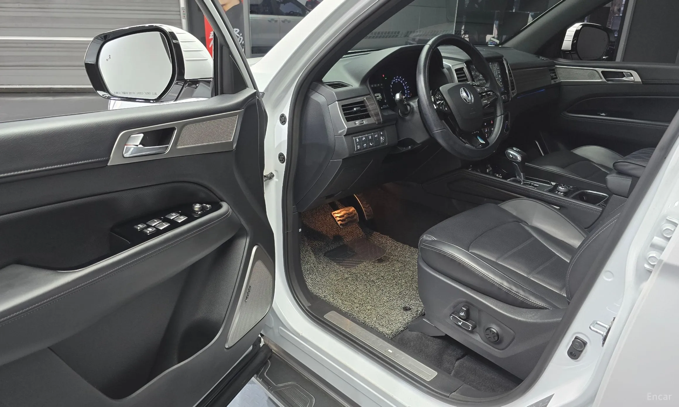 KG Mobility (SsangYong) G4 Rexton превью 11