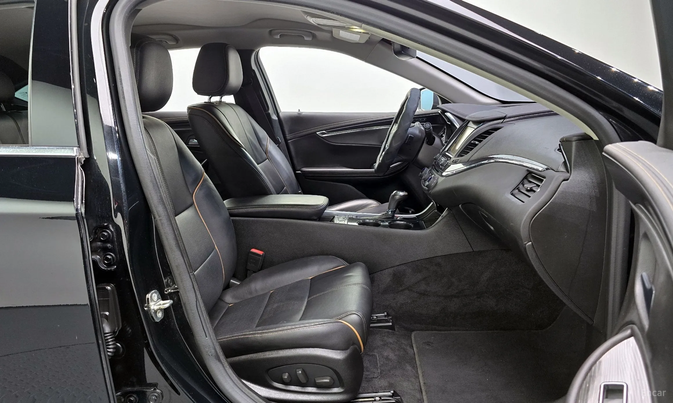 Chevrolet (GM Daewoo) Impala превью 10