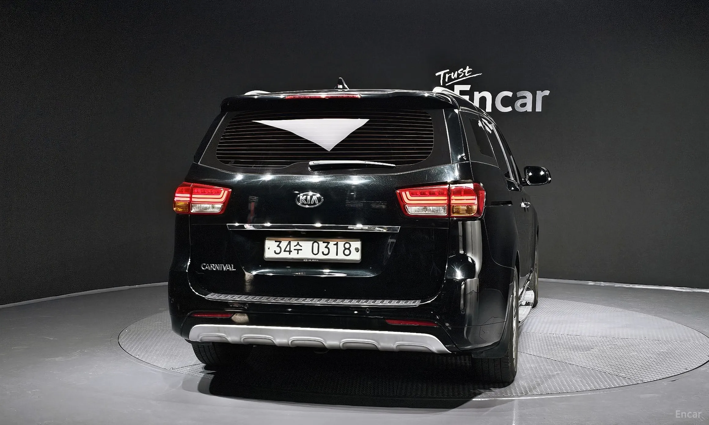 Kia Carnival превью 4