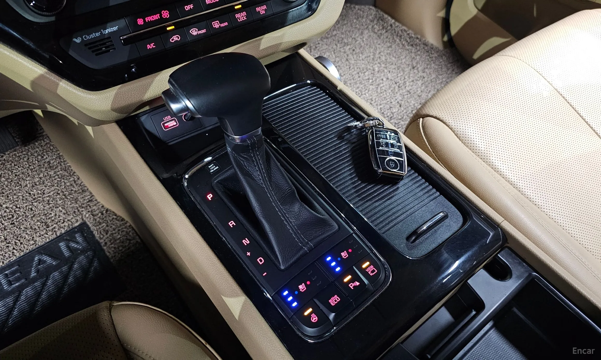 Kia Carnival превью 9