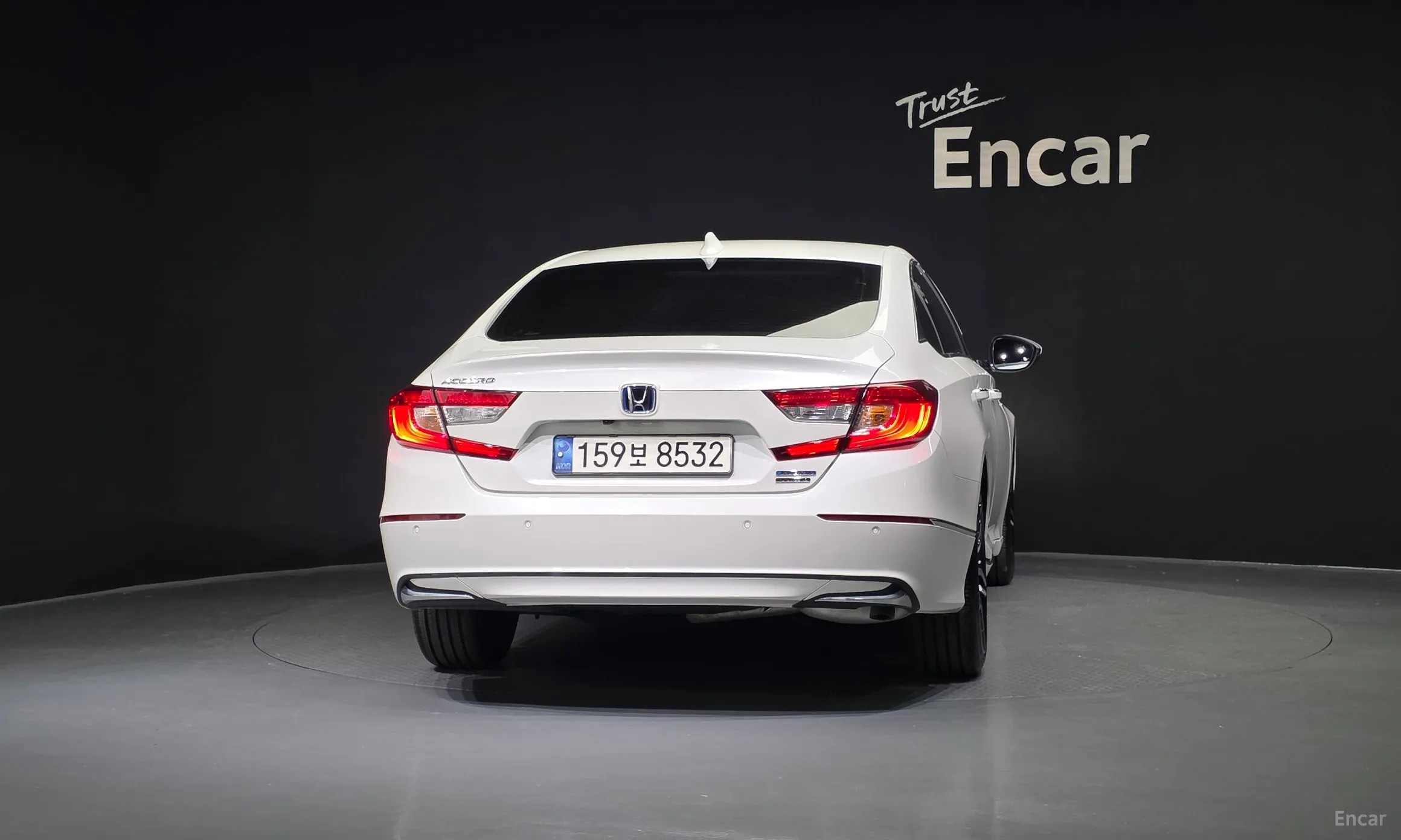 Honda Accord 10th Generation превью 4