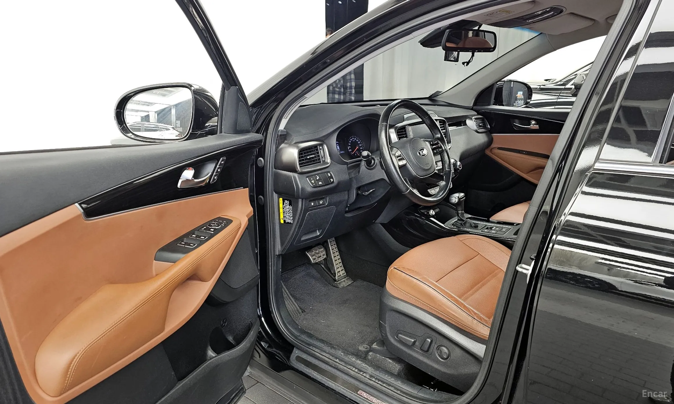 Kia Sorento превью 10