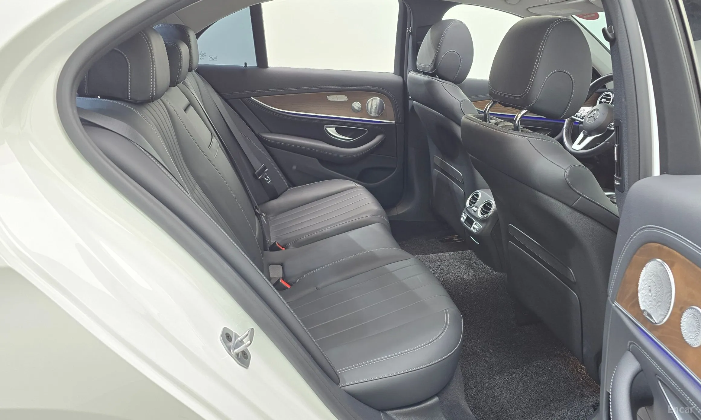 Mercedes Benz E-Class W213 превью 12