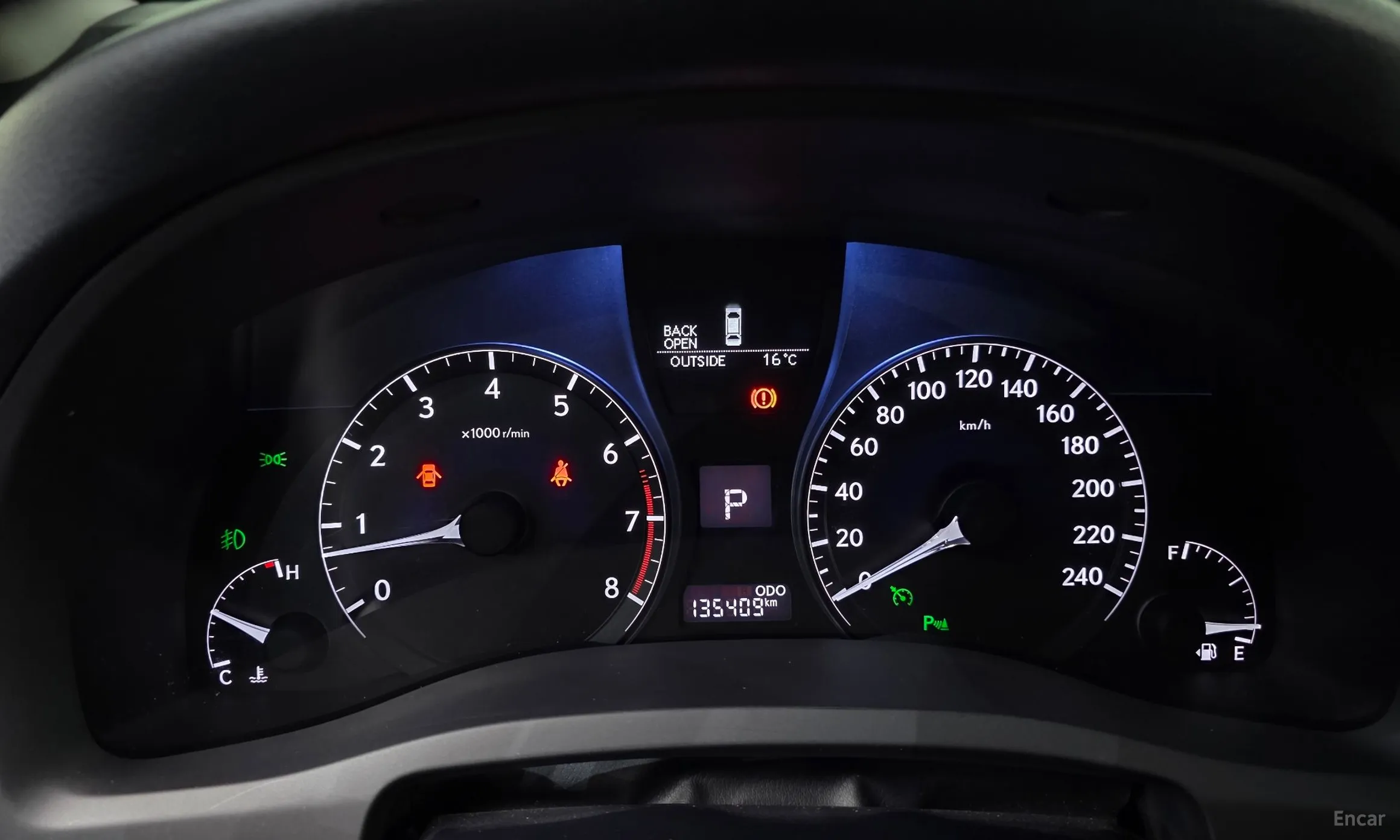 Lexus RX350 превью 8