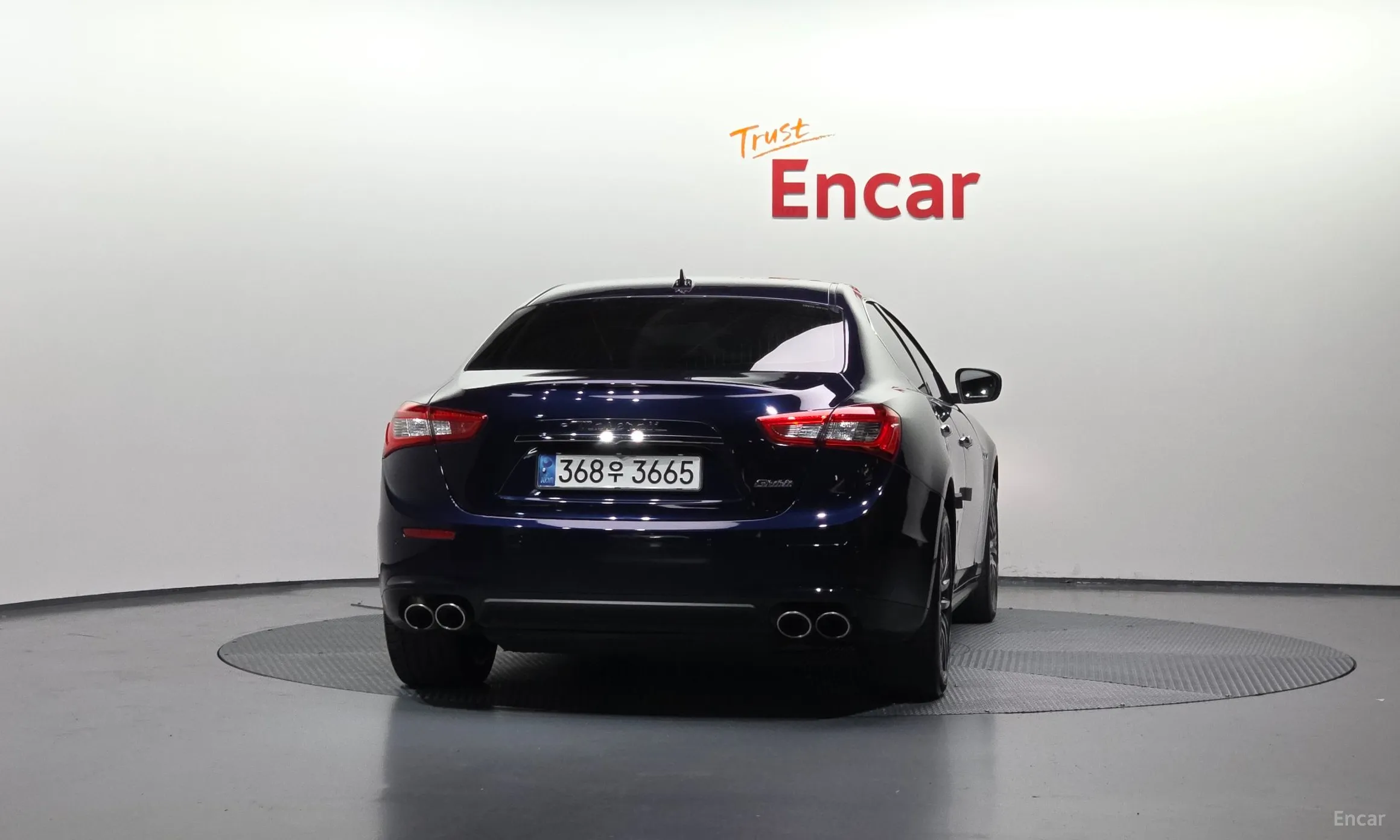 Maserati Ghibli превью 4