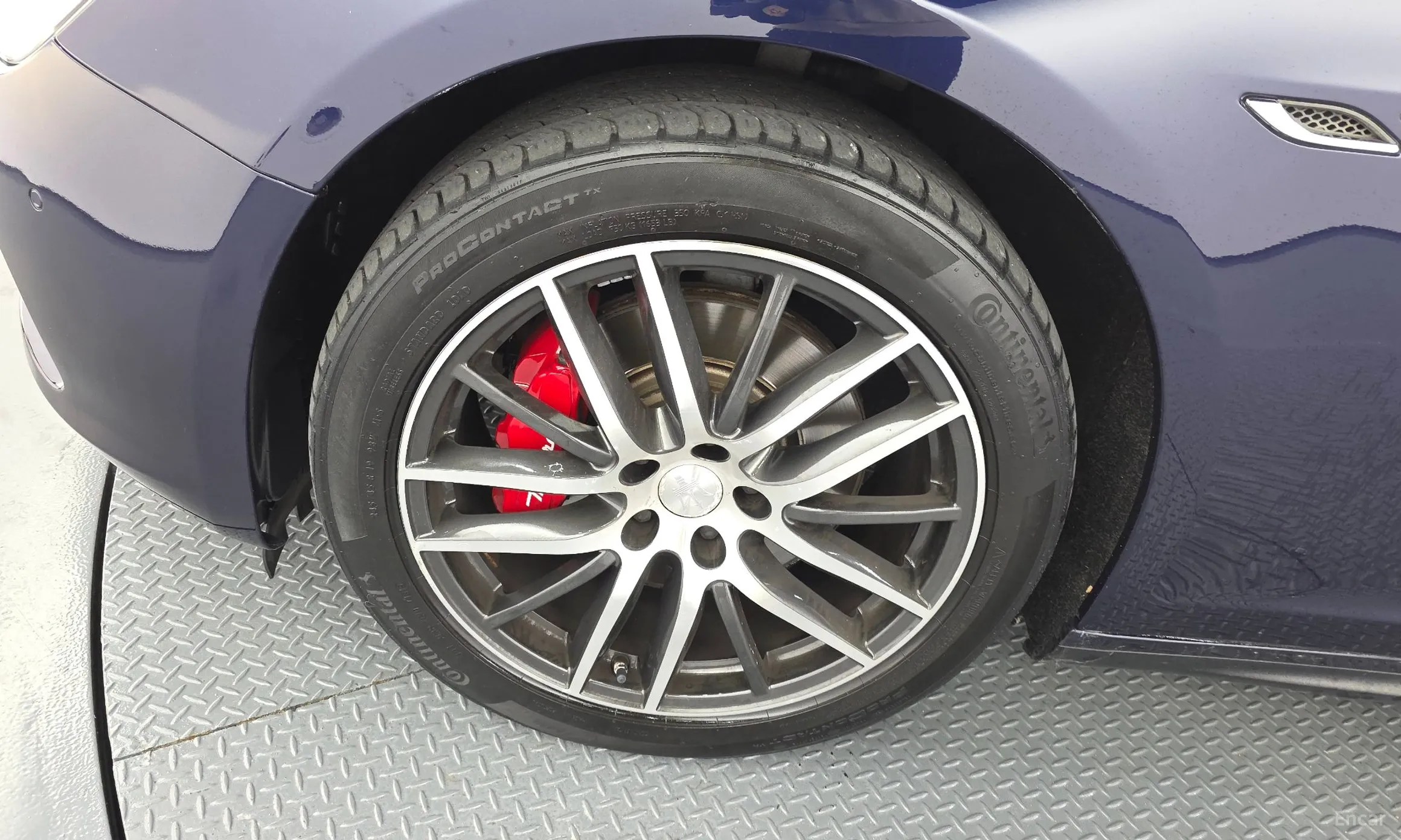 Maserati Ghibli превью 5