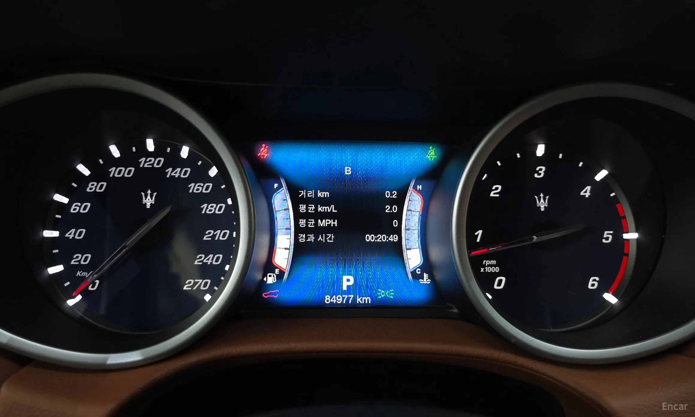 Maserati Ghibli превью 8