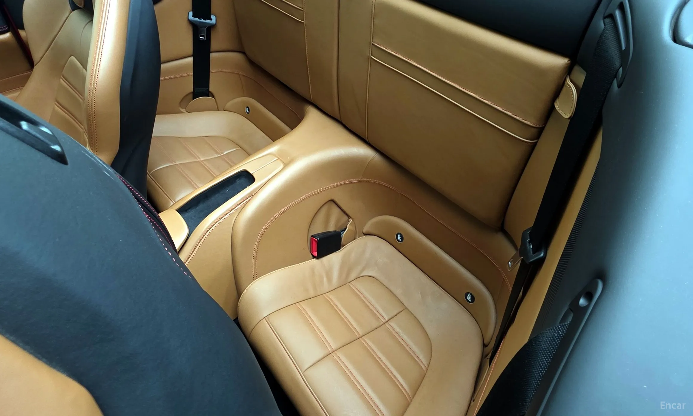 Ferrari California превью 19