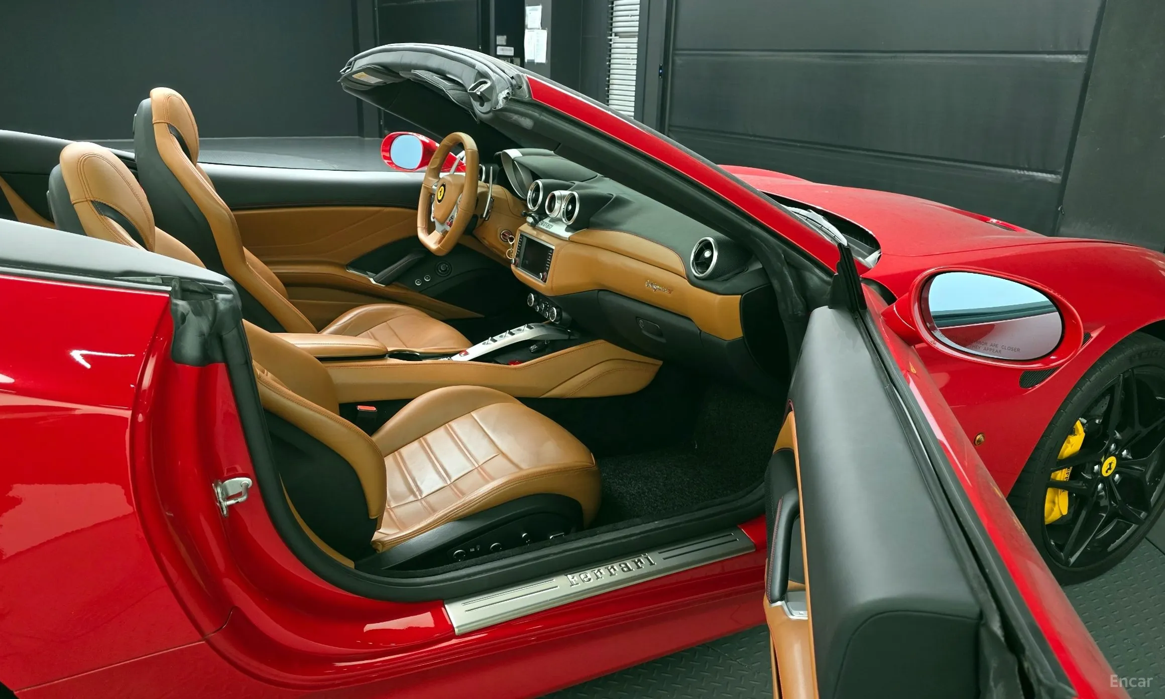 Ferrari California превью 20