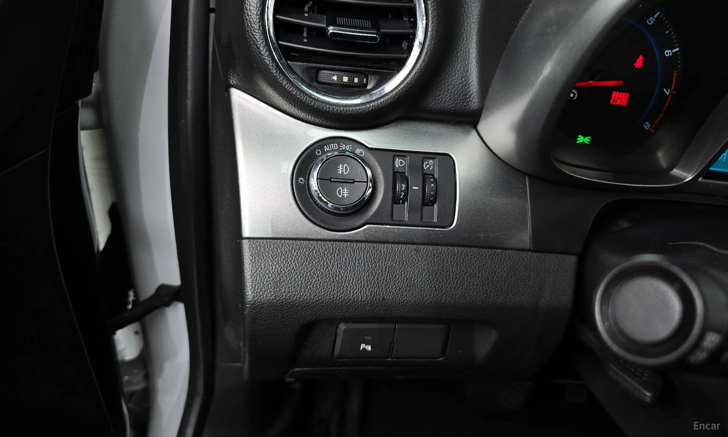 Chevrolet (GM Daewoo) Orlando превью 18