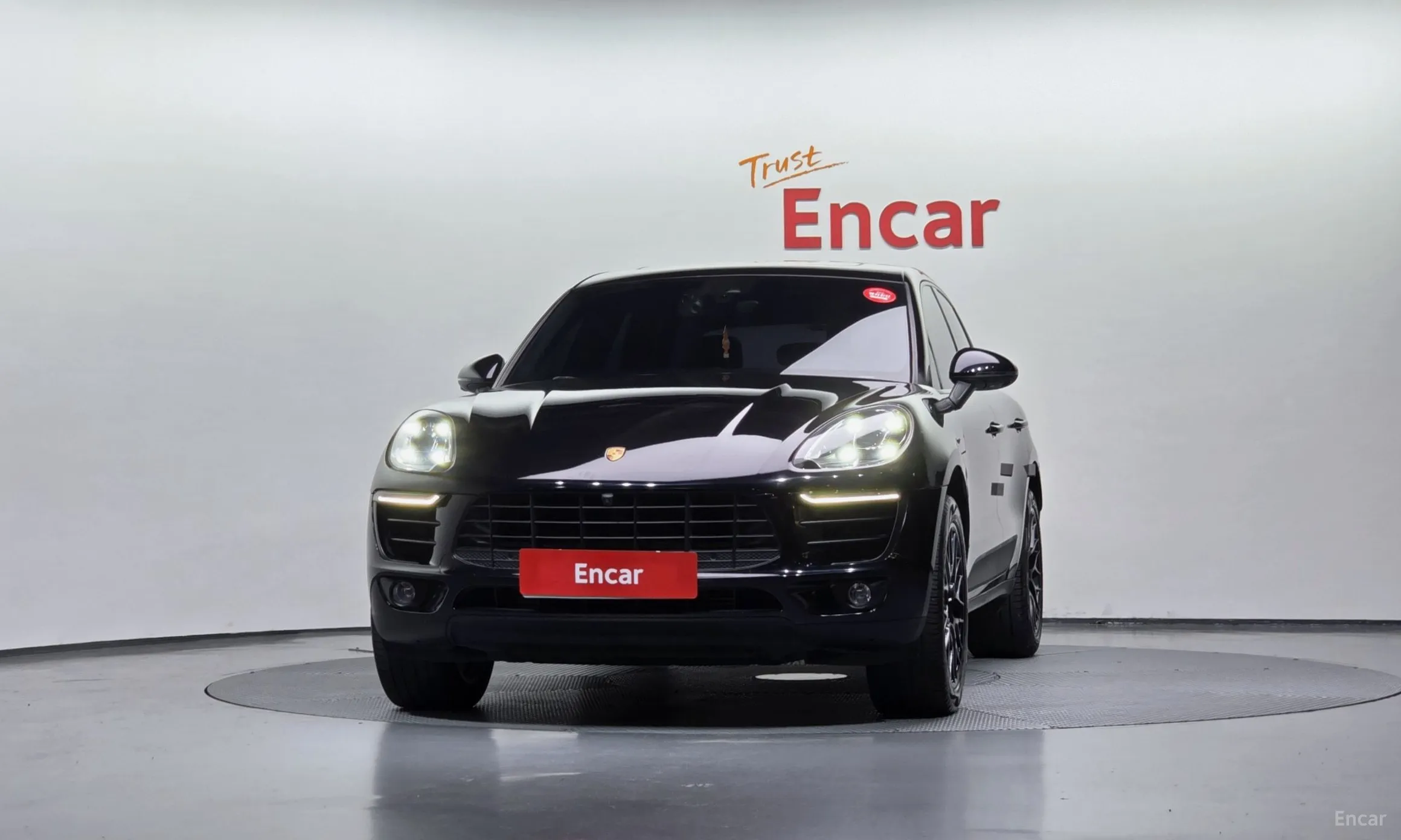 Porsche Macan превью 3