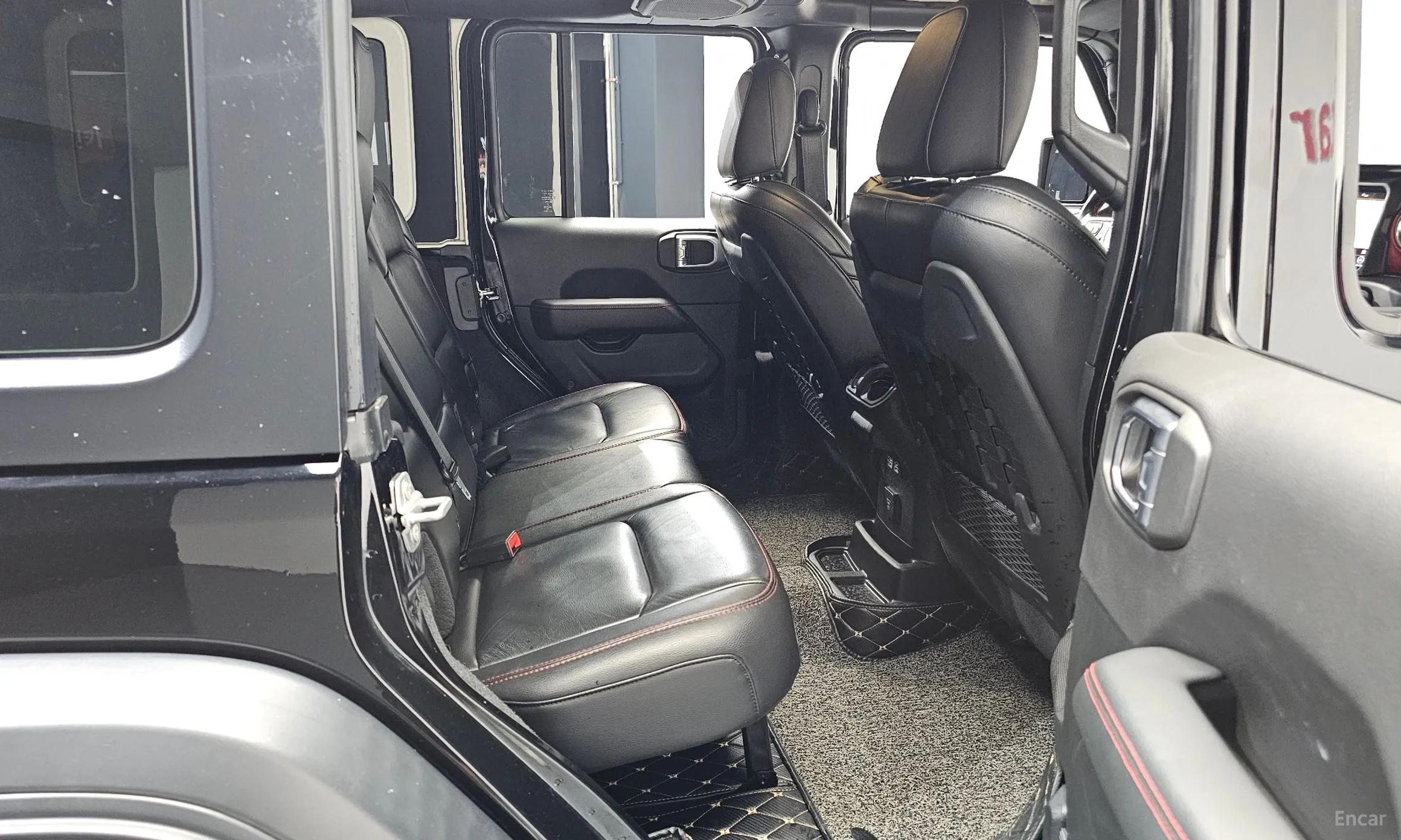 Jeep Wrangler (JL) превью 12