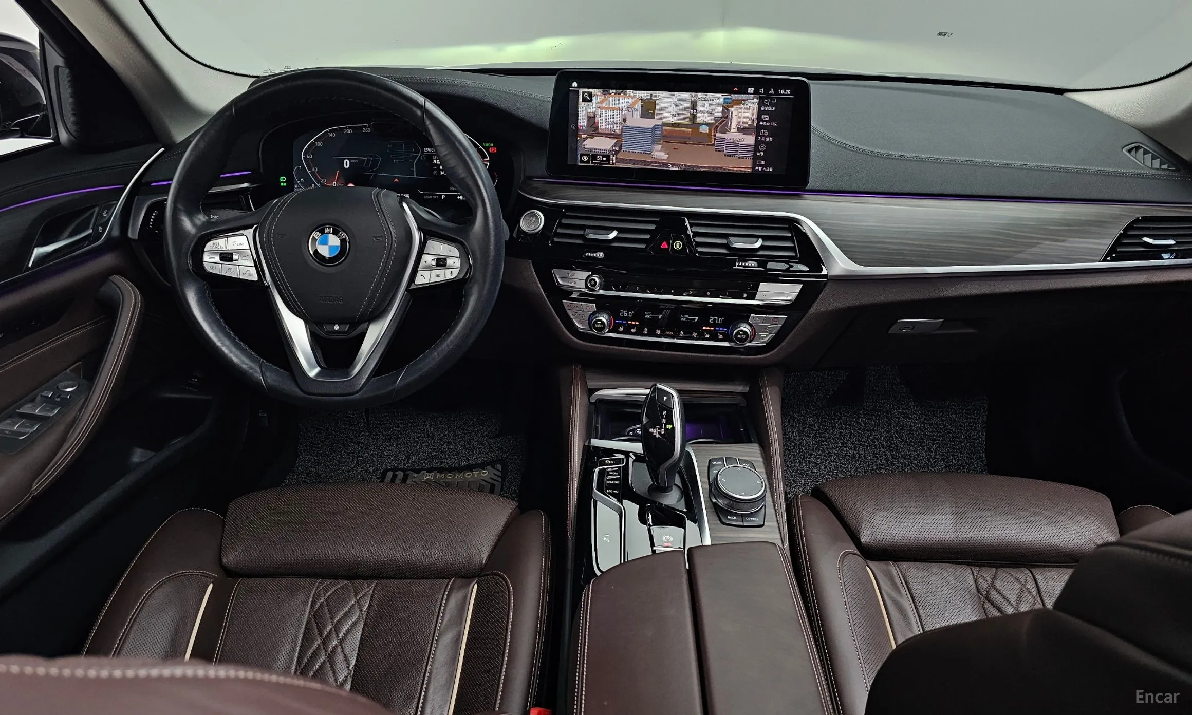 BMW 5 Series (G30) превью 7