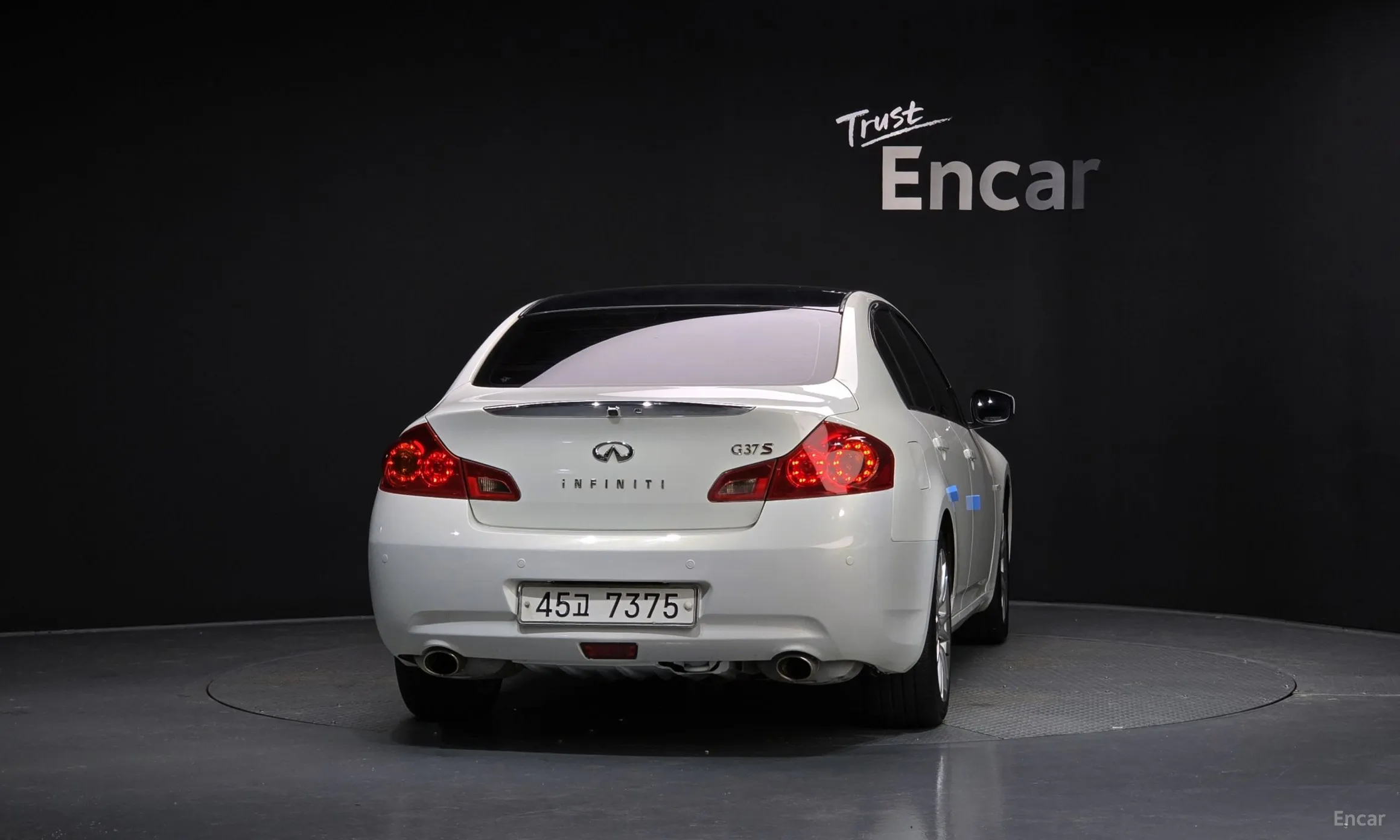 Infiniti G37 превью 4