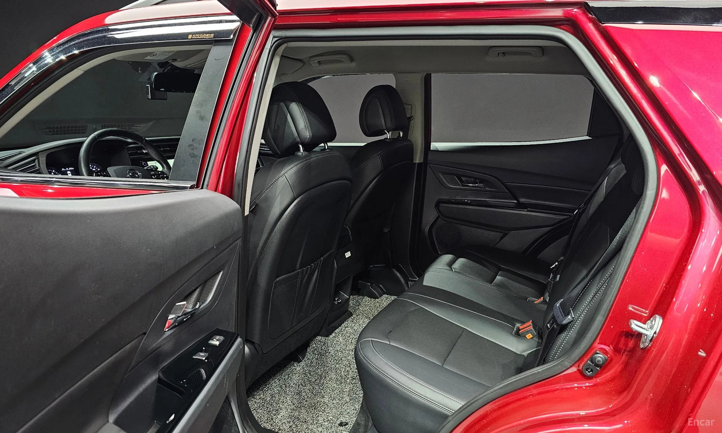 KG Mobility (SsangYong) Beautiful Korando превью 12
