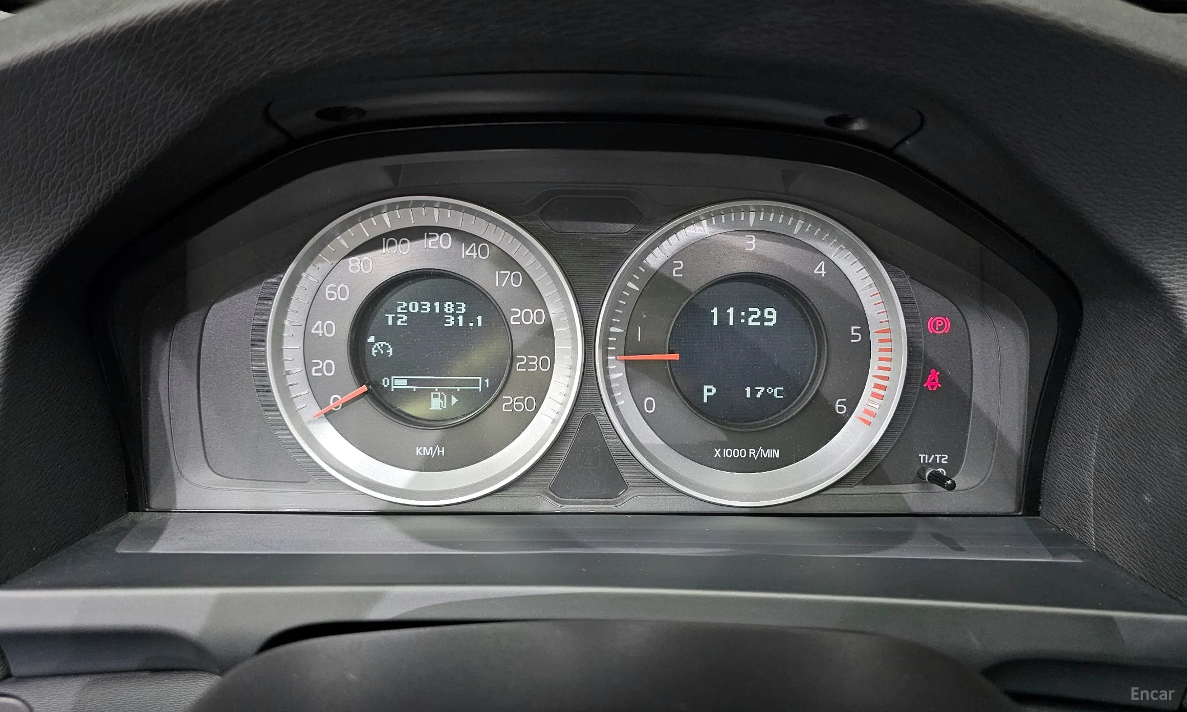 Volvo S60 превью 8