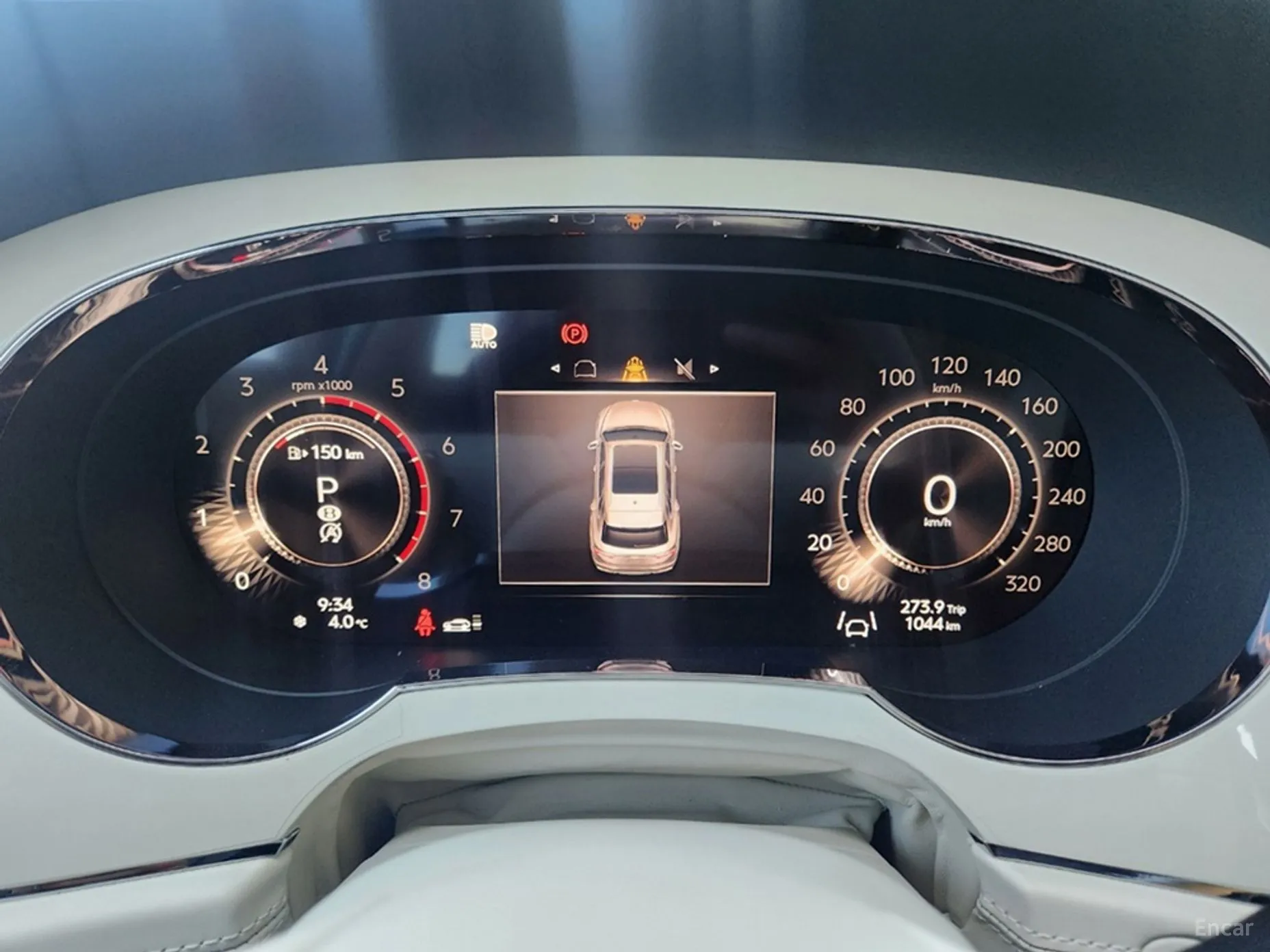 Bentley Bentayga превью 14