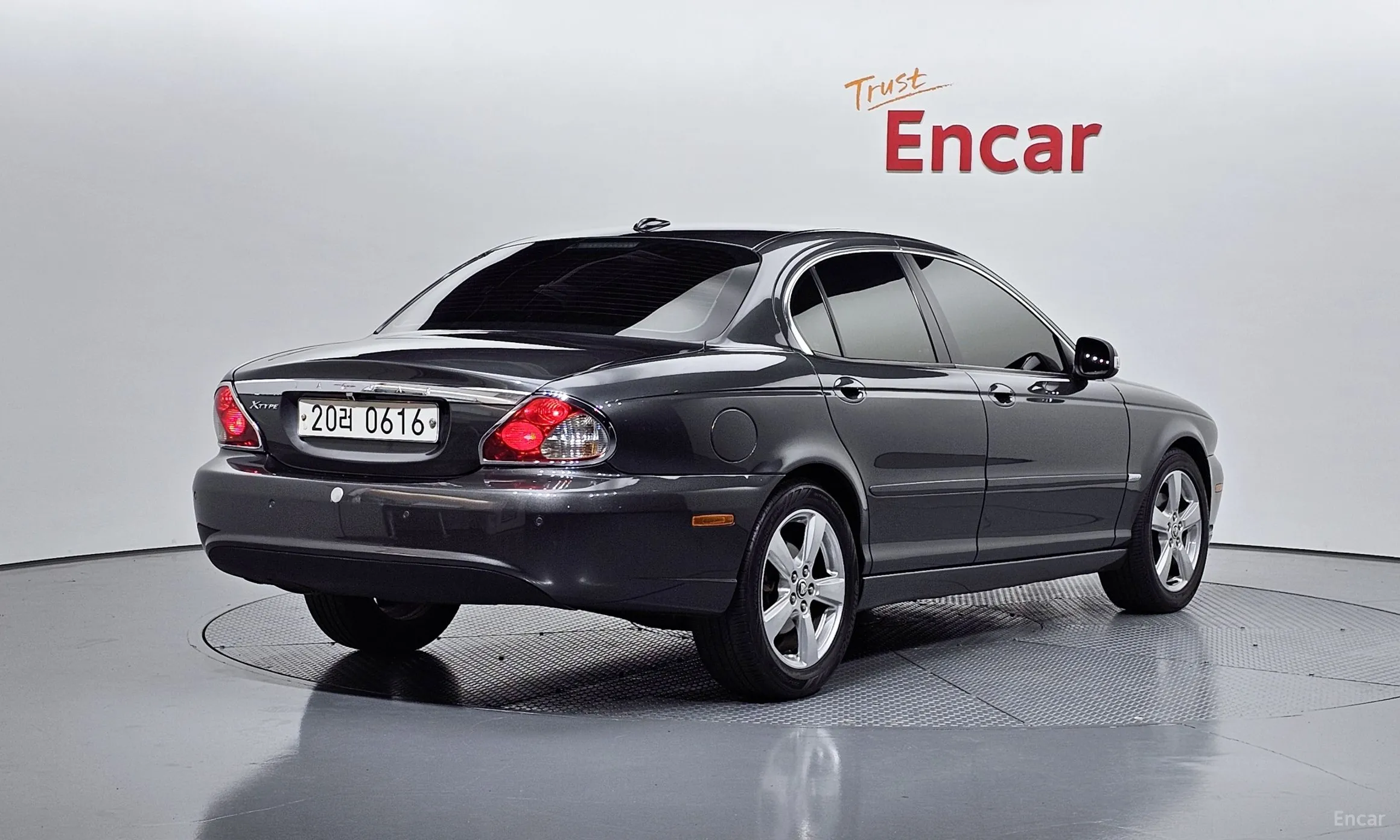 Jaguar X-type