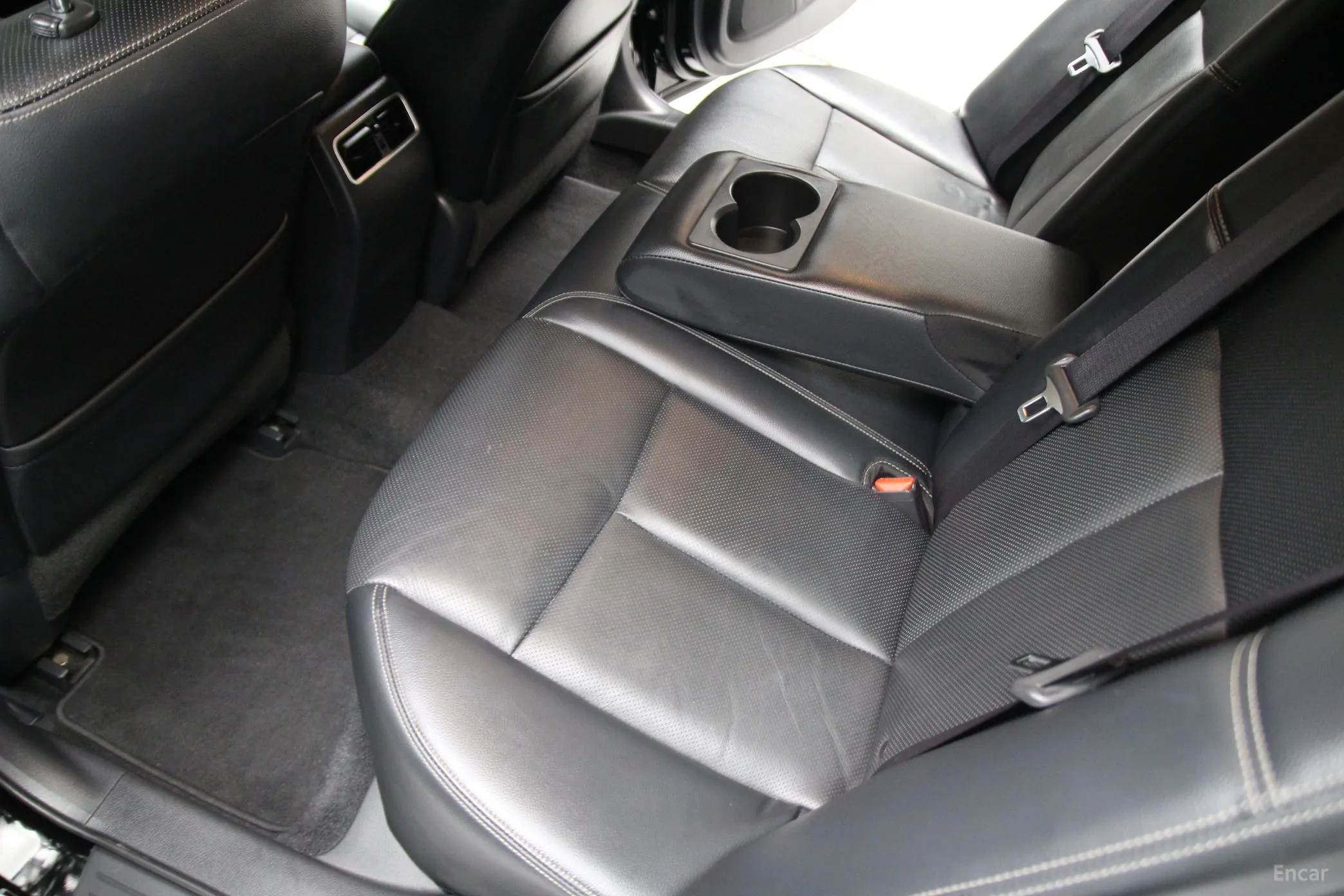 Nissan Altima превью 14