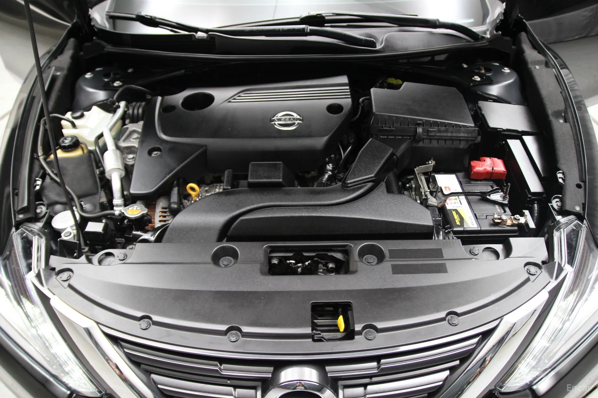Nissan Altima превью 7