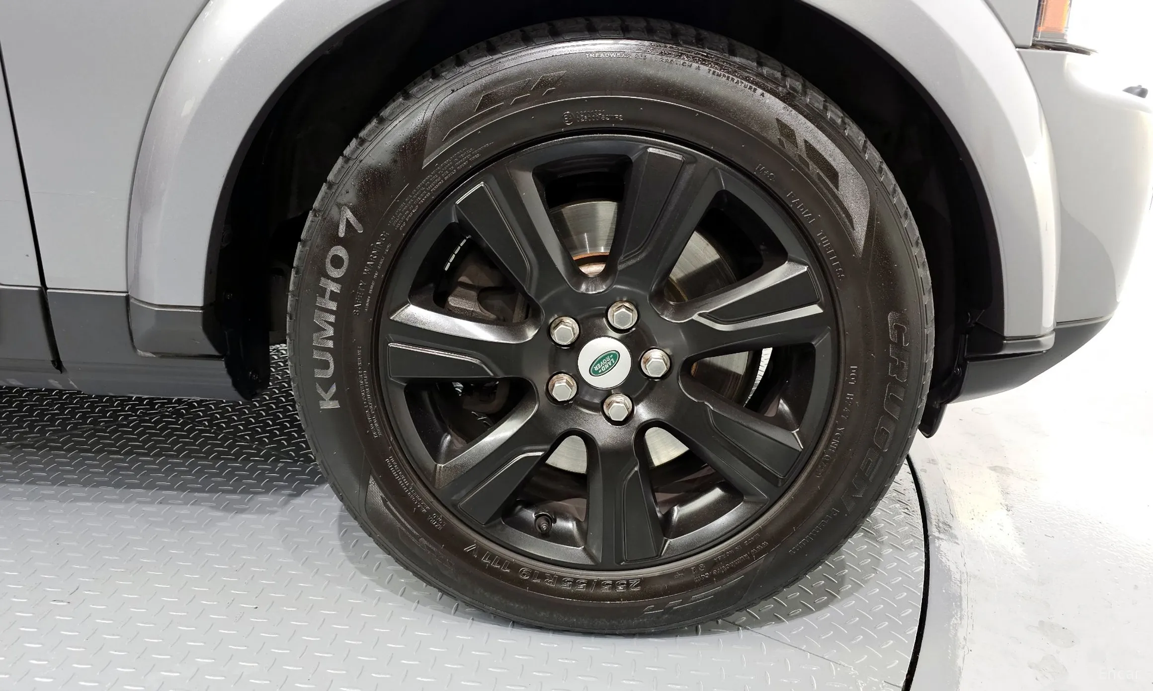 Land Rover Discovery 4 превью 5