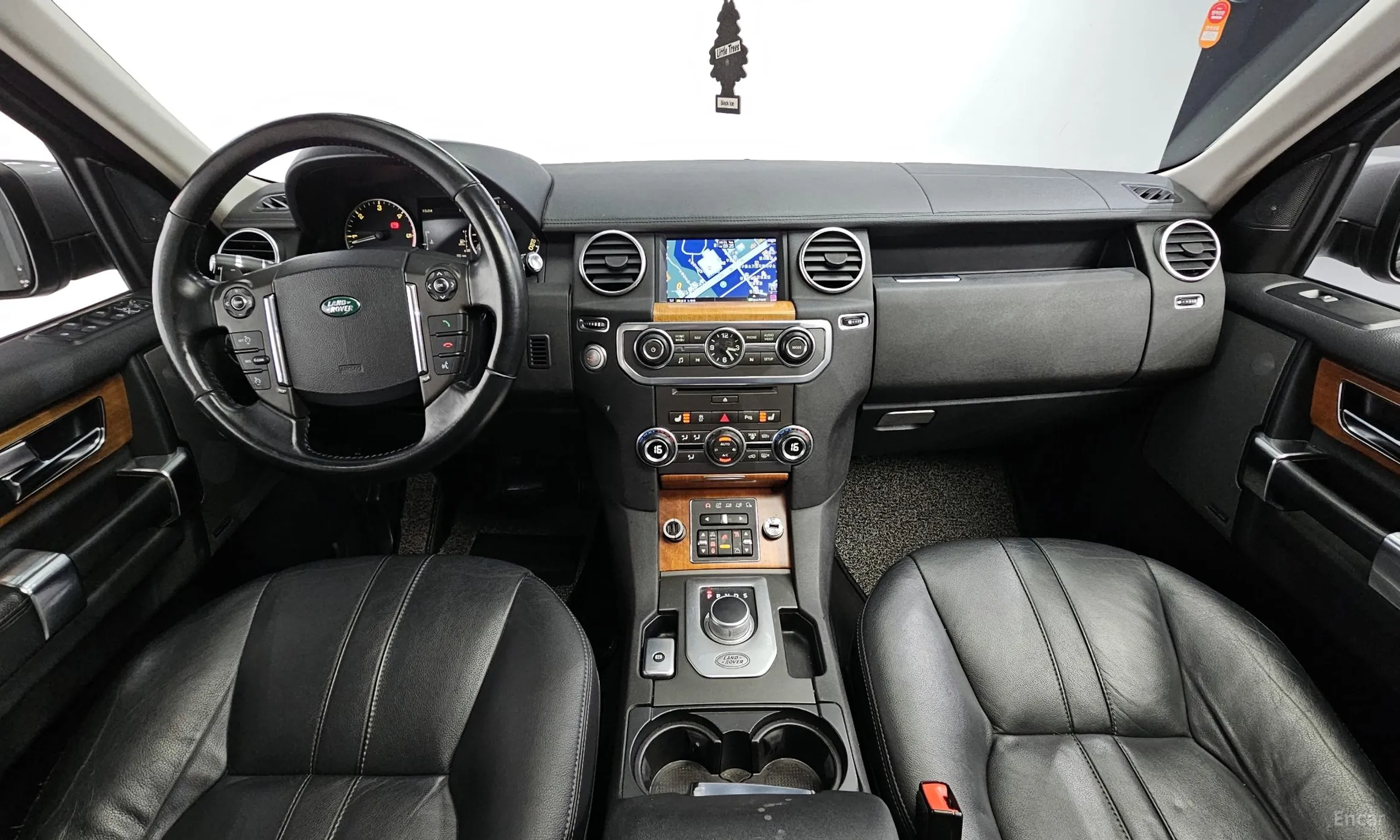 Land Rover Discovery 4 превью 7