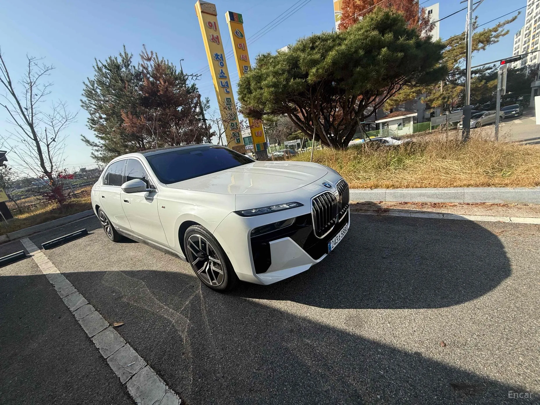 BMW 7 Series (G70)