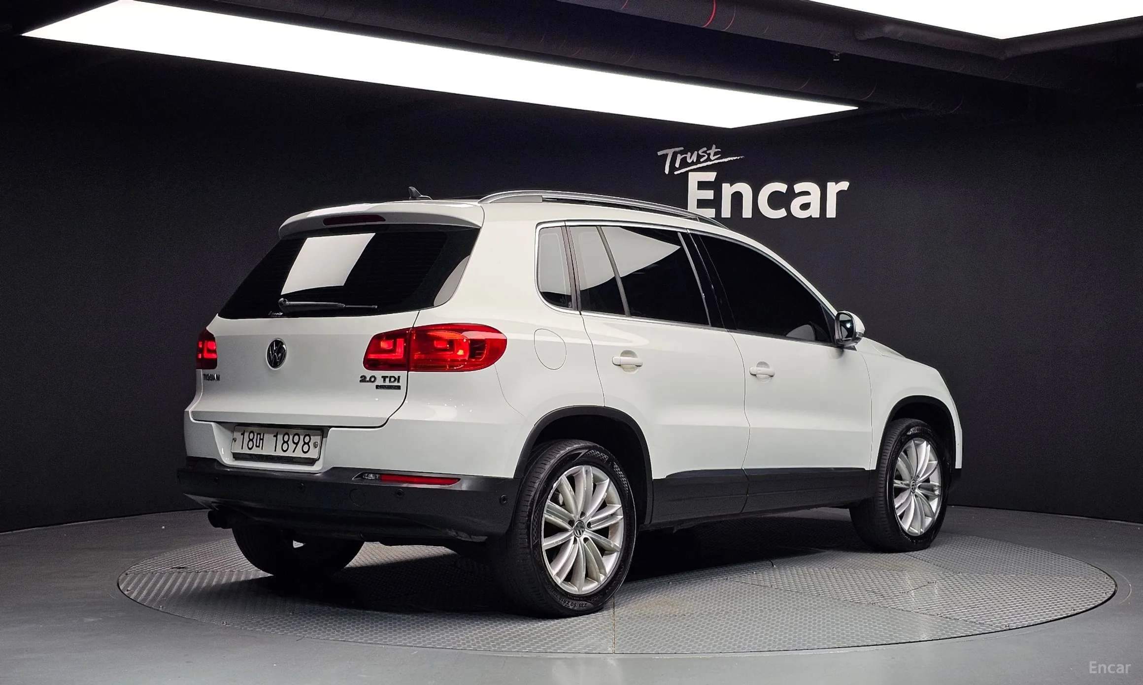 Volkswagen New Tiguan превью 2