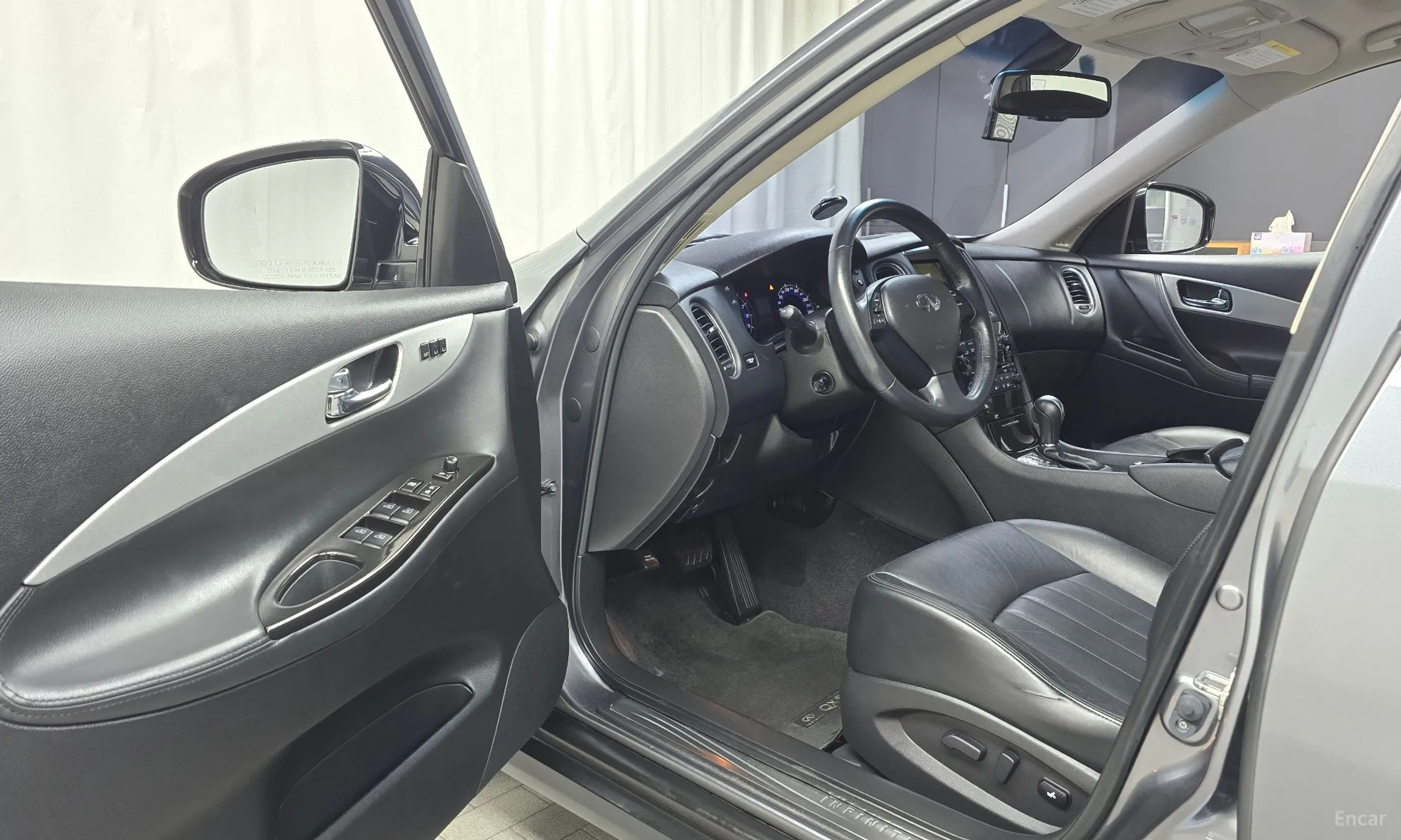 Infiniti QX50 превью 11