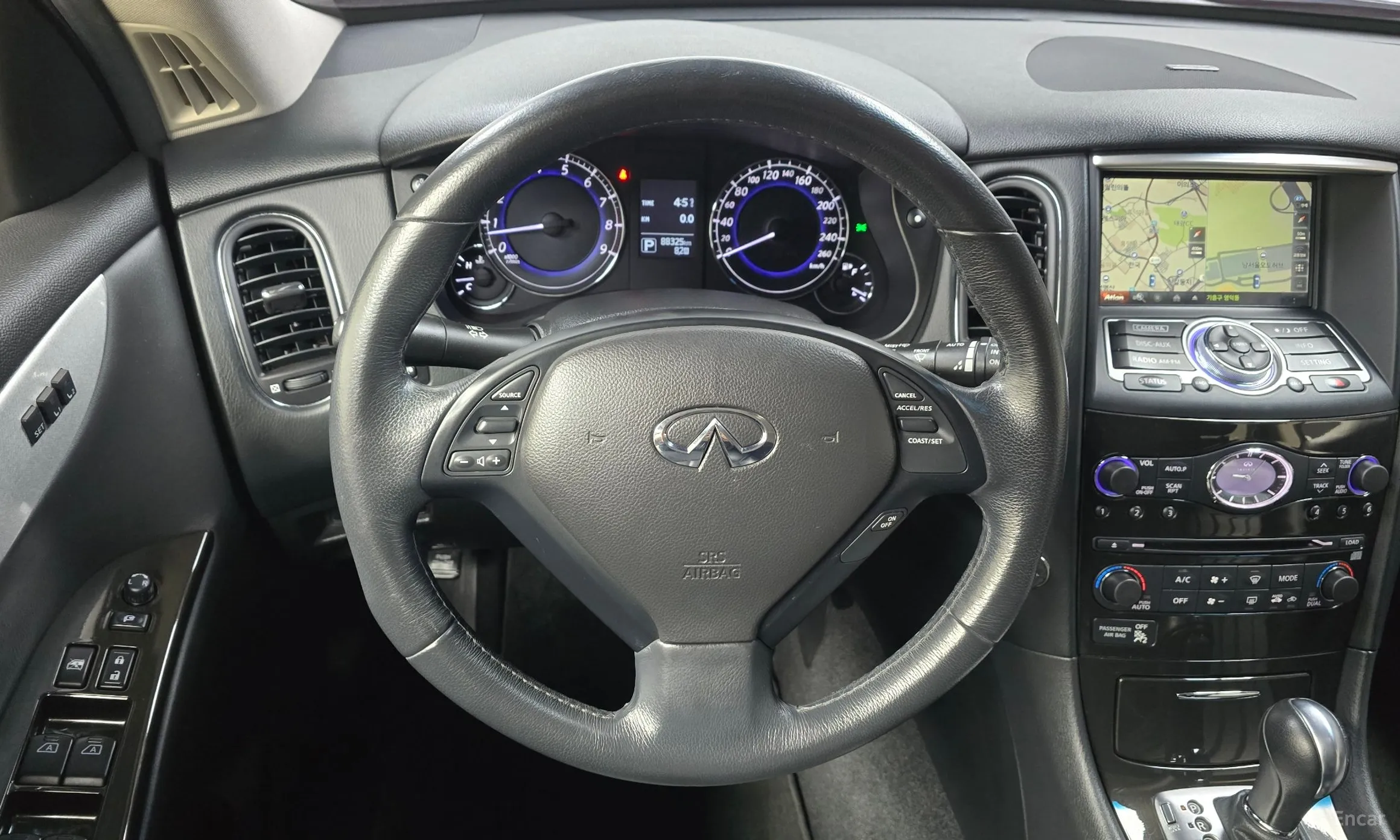 Infiniti QX50 превью 13