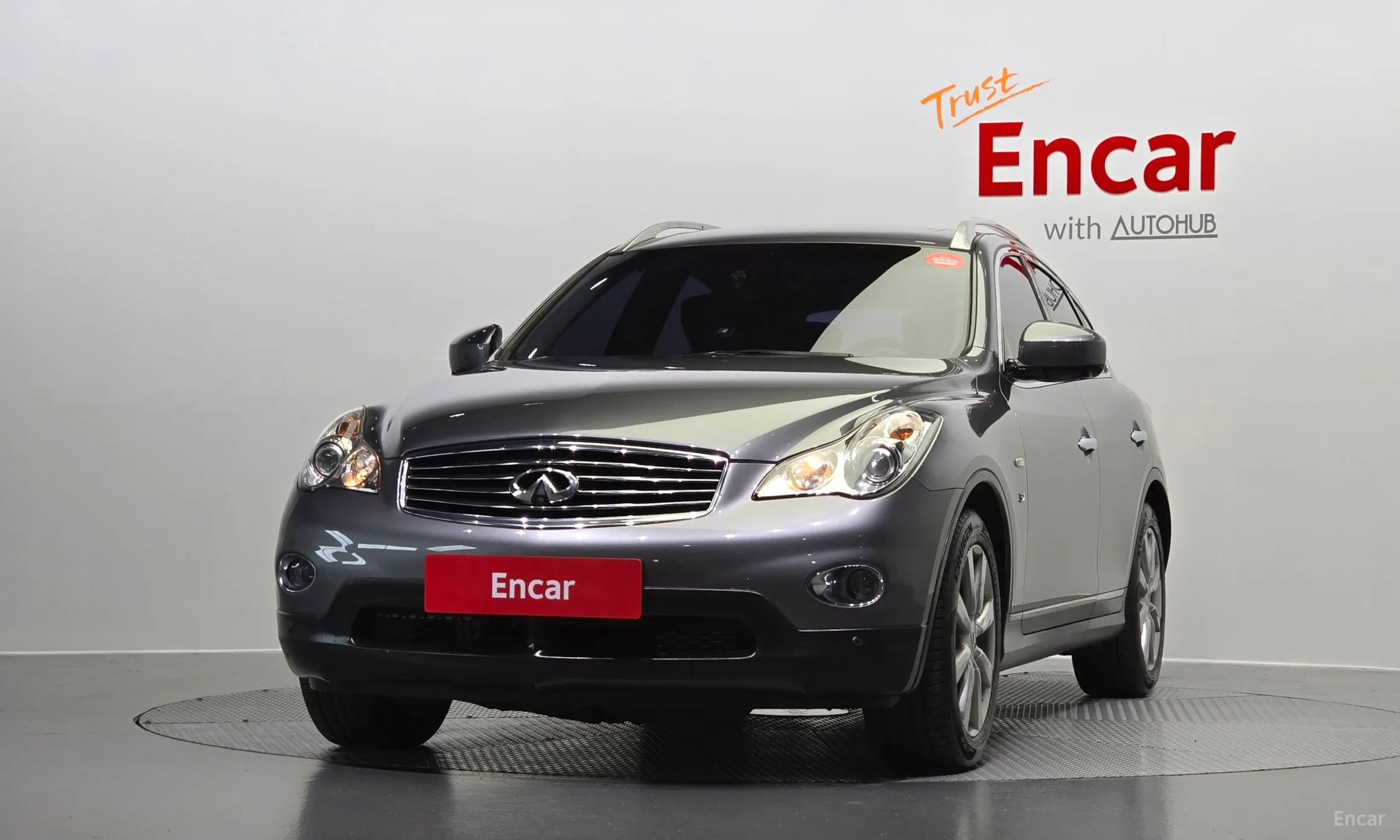 Infiniti QX50 превью 3