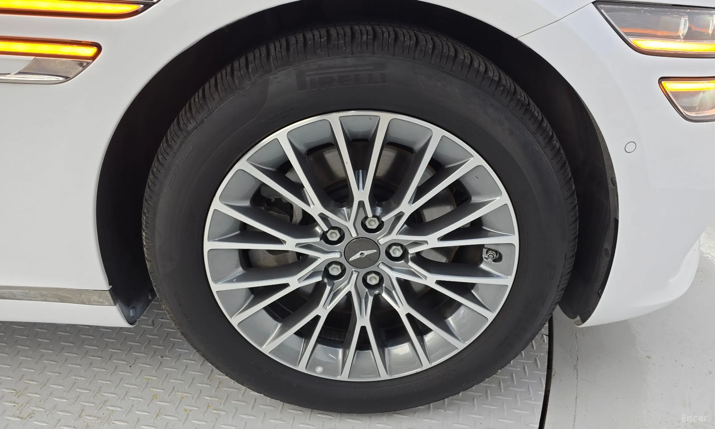 Genesis G80 (RG3) превью 5