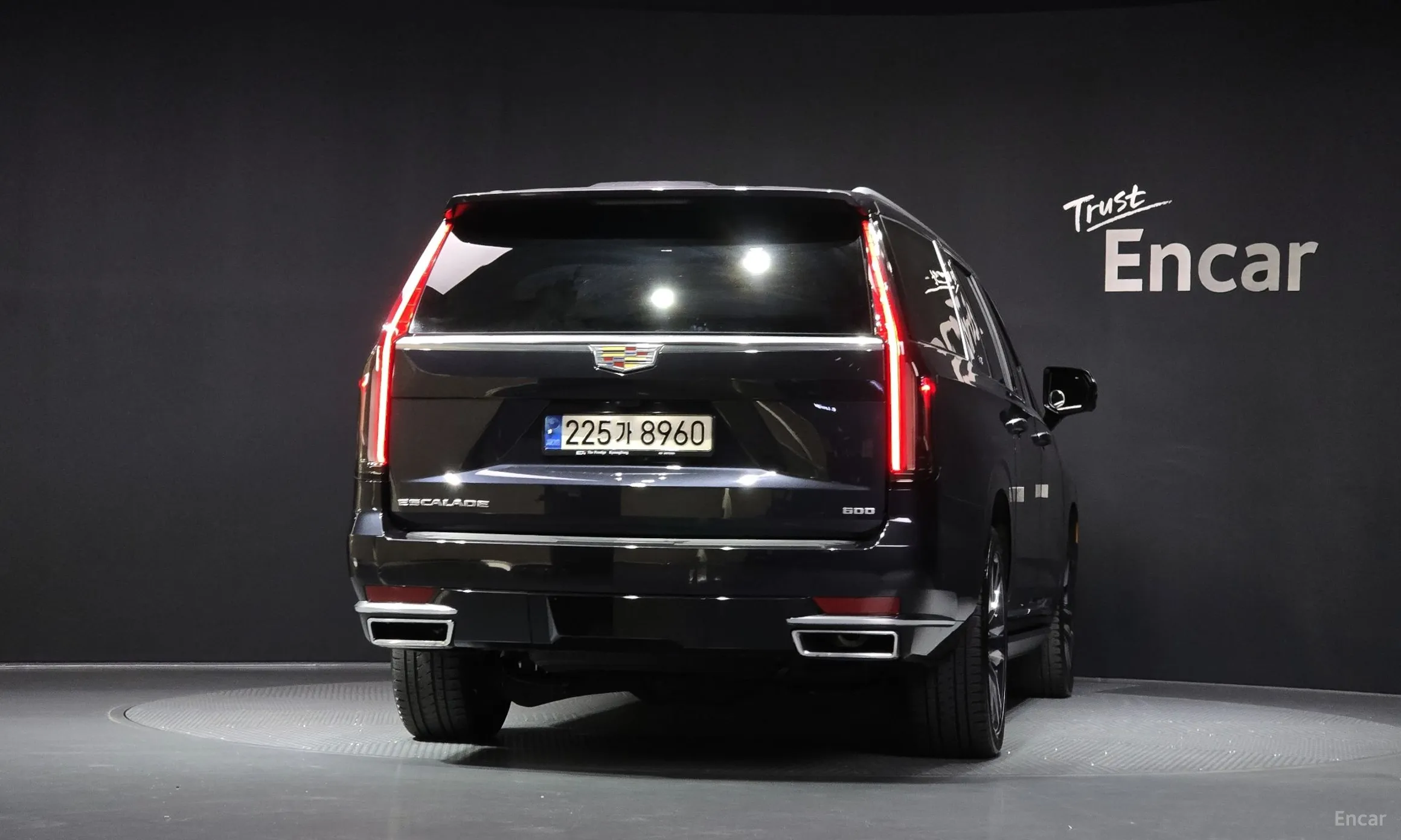 Cadillac Escalade 5th Generation превью 4