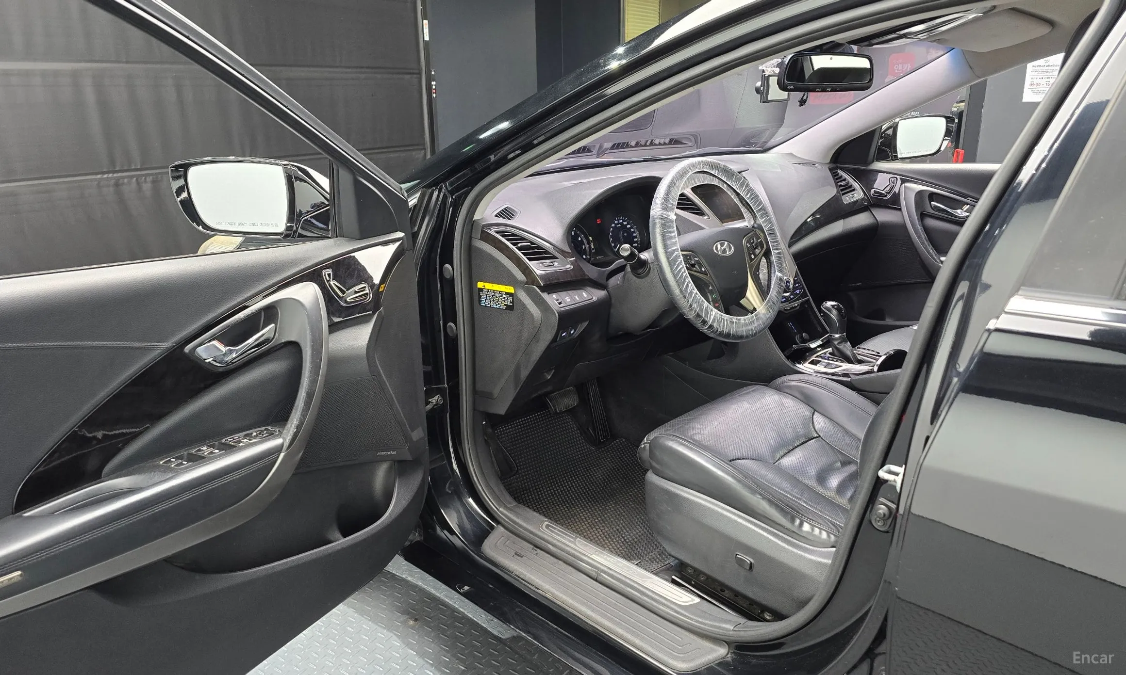 Hyundai Grandeur HG превью 11