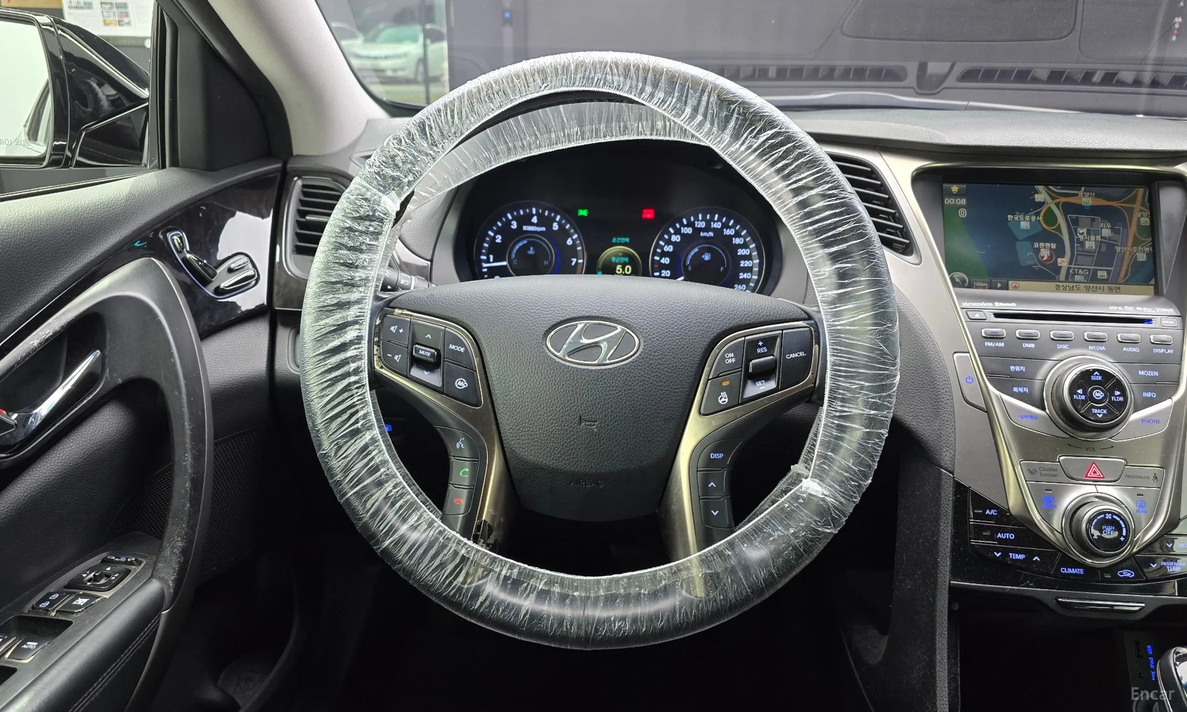 Hyundai Grandeur HG превью 13