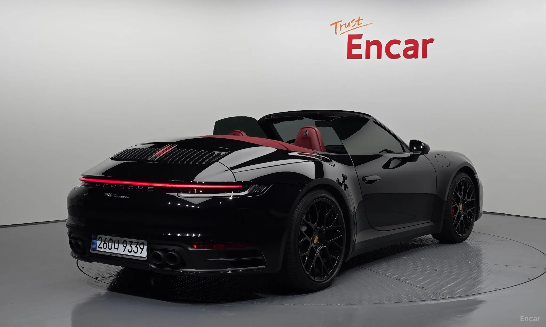 Porsche 911 (992)